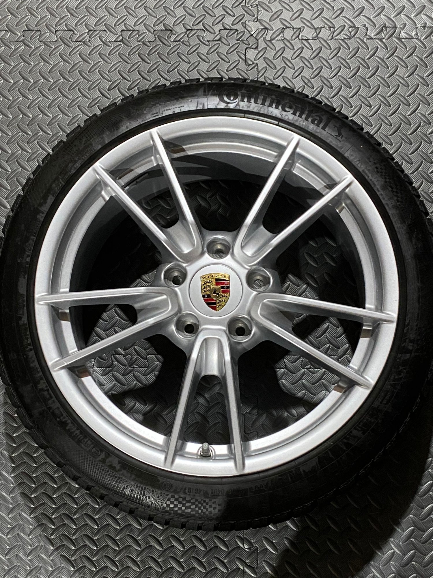 Wheels and Tires/Axles - 911 992 winter wheel and tire set - Used - 2020 to 2024 Porsche 911 - Summit, NJ 07901, United States
