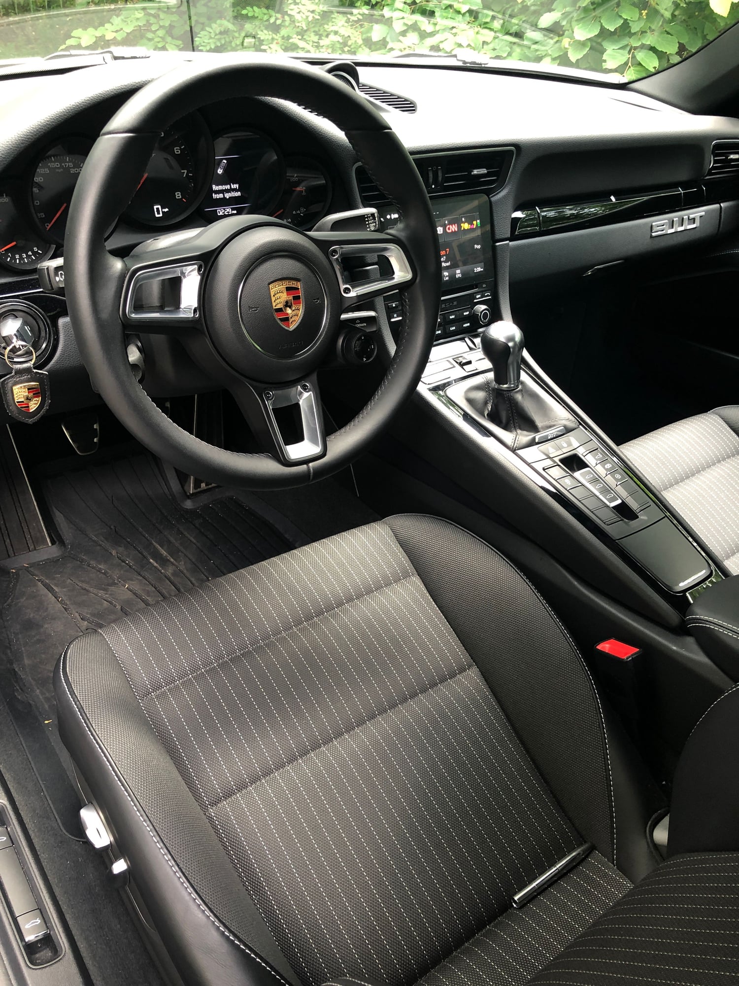 2019 Porsche 911 - 2019 Porsche 911 Carrera T, CPO Warranty till 2025 - Used - VIN WPOAA2A98KS103569 - 6,600 Miles - 6 cyl - 2WD - Manual - Coupe - Silver - Sherman, CT 06784, United States