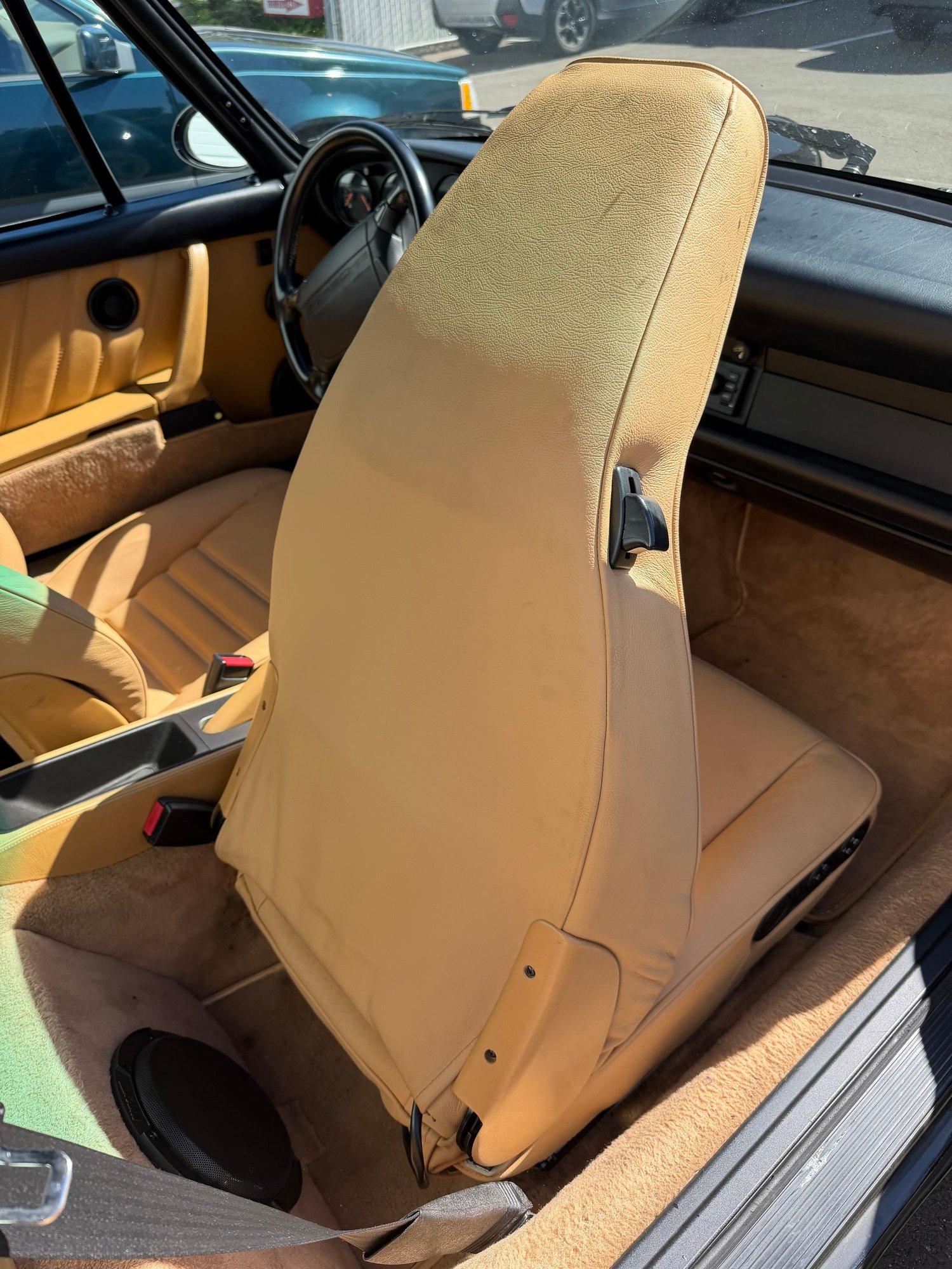 Interior/Upholstery - For Sale 964 Comfort Seats with Heating (cashmere / beige) - Used - 1989 to 1994 Porsche 911 - Mountain View, CA 94306, United States