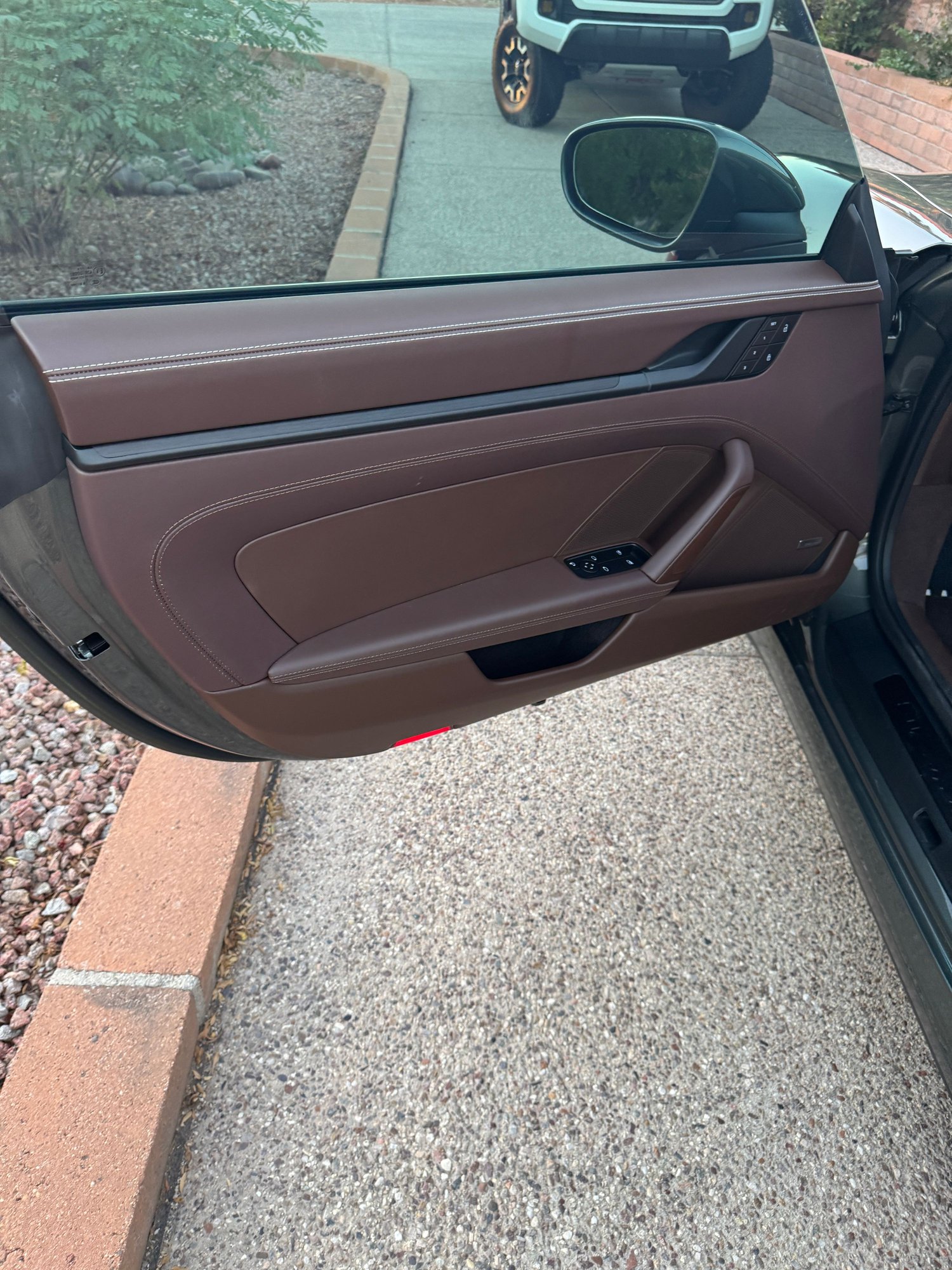 2023 Porsche 911 - 2023 Carrera GTS with manual transmission in Adventurine Green - Used - VIN WP0AB2A99PS220128 - 1,800 Miles - 6 cyl - 2WD - Manual - Coupe - Other - Tucson, AZ 85718, United States