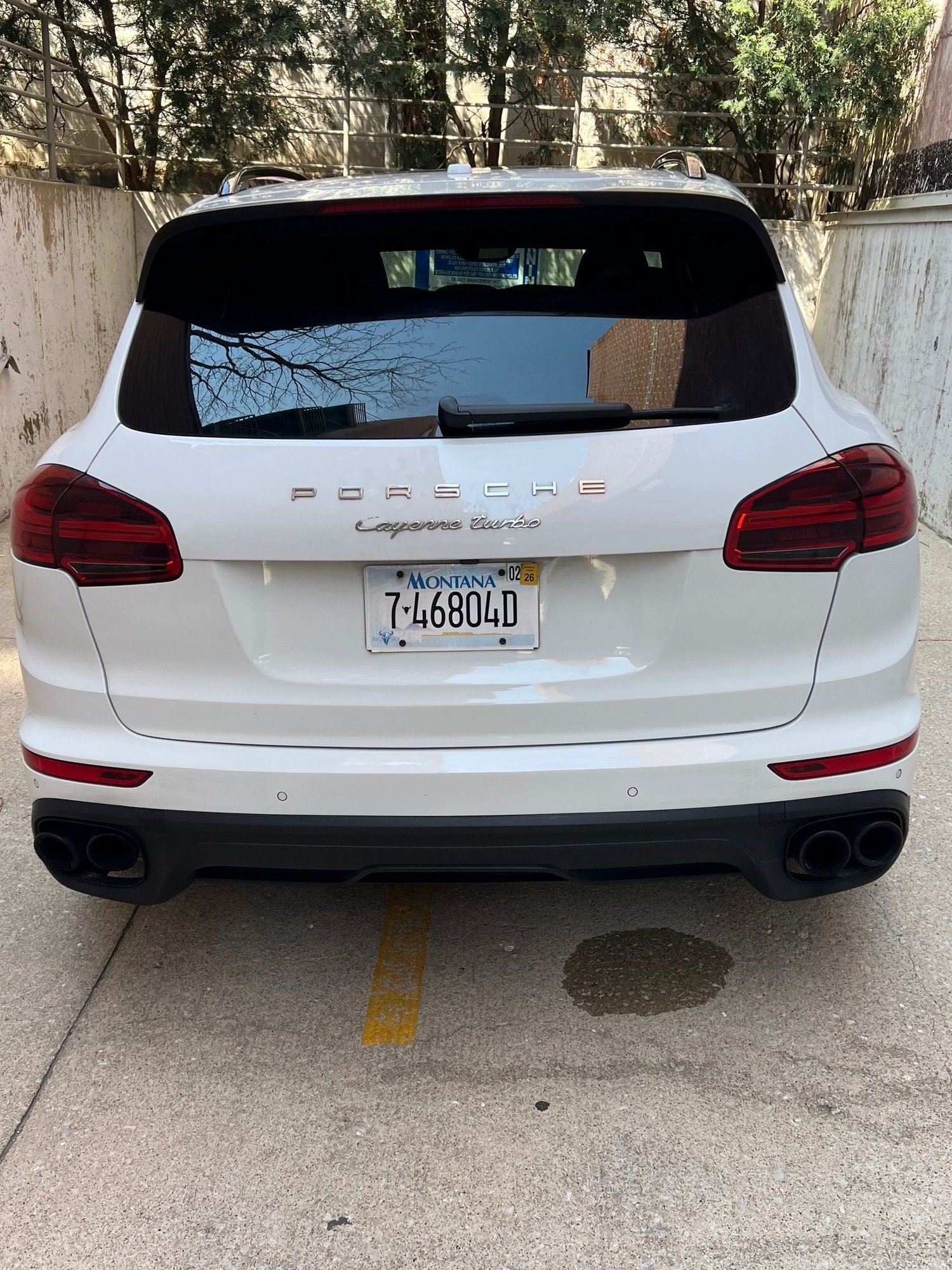 2017 Porsche Cayenne - WTS 2017 Porsche Cayenne Turbo, White/Garnett Red, 69.7k miles - Used - Chicago, IL 60610, United States
