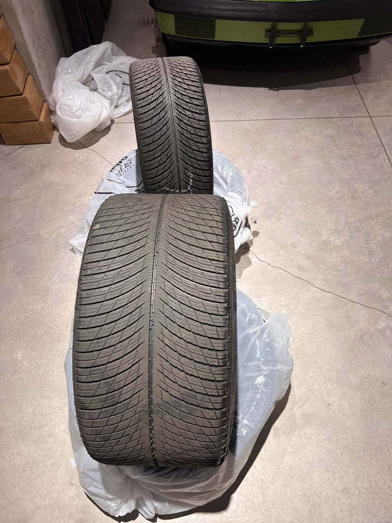 Wheels and Tires/Axles - Michelin Alpin 5 Snow Tires - 245/35-20  305/30-21 (off of a 992 GTS 4 Targa) - Used - All Years  All Models - Incline Village, NV 89451, United States