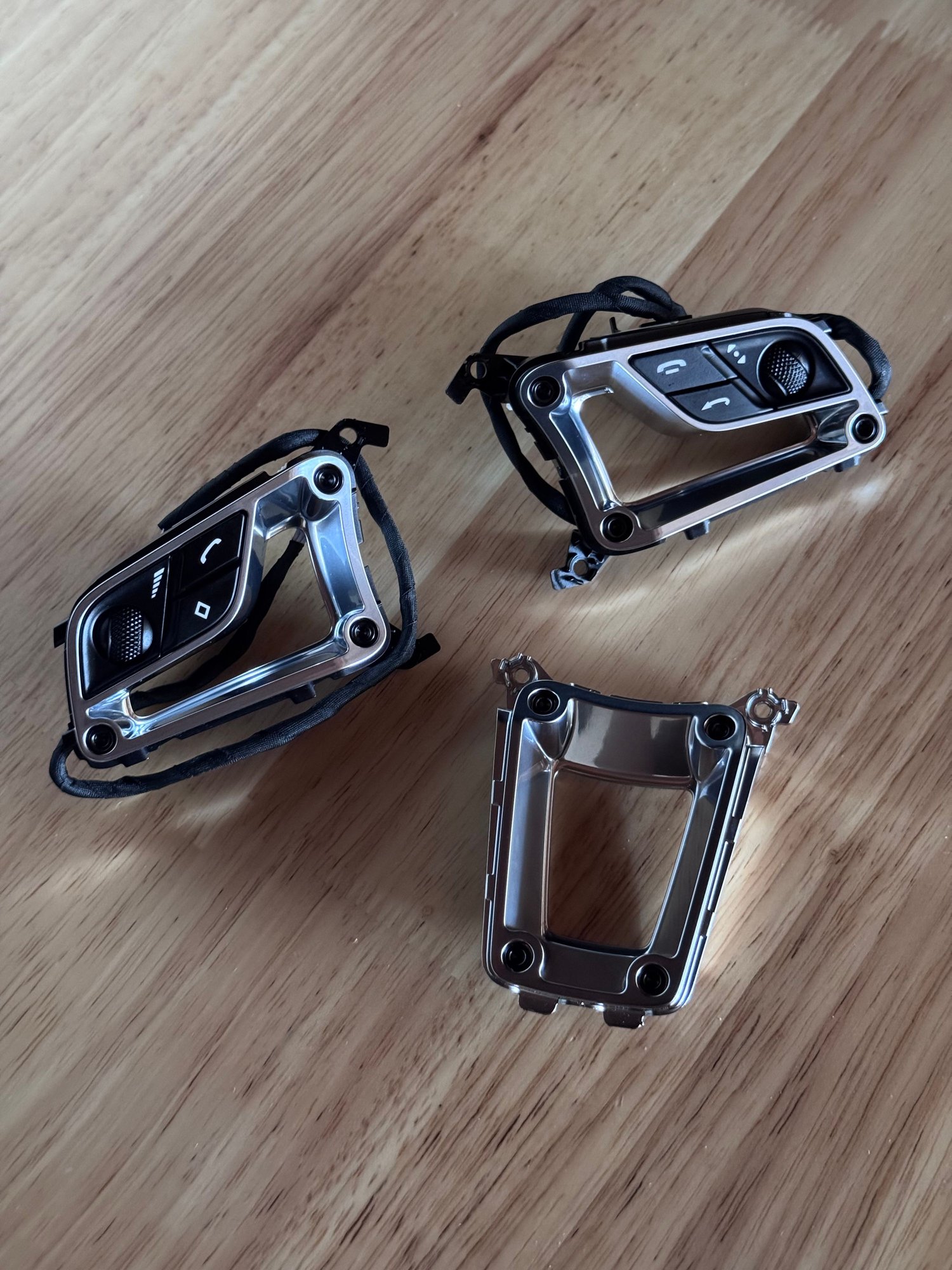 Interior/Upholstery - Multifunction trim and manual shift knob - Used - 2016 to 2025 Porsche 718 Cayman - Pasadena, CA 91104, United States