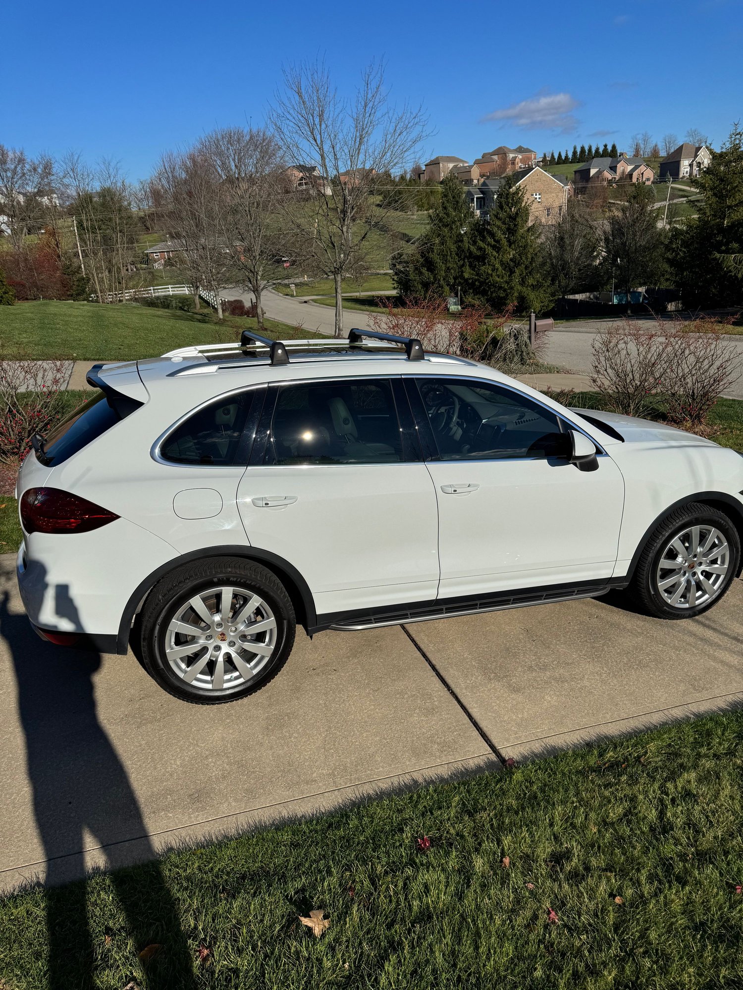 2013 Porsche Cayenne - 2013 Porsche Cayenne Diesel - RARE w/ air suspension + PASM and more - recent maint. - Used - VIN WP1AF2A28DLA38089 - 108,400 Miles - 6 cyl - AWD - Automatic - SUV - White - Pittsburgh, PA 15367, United States