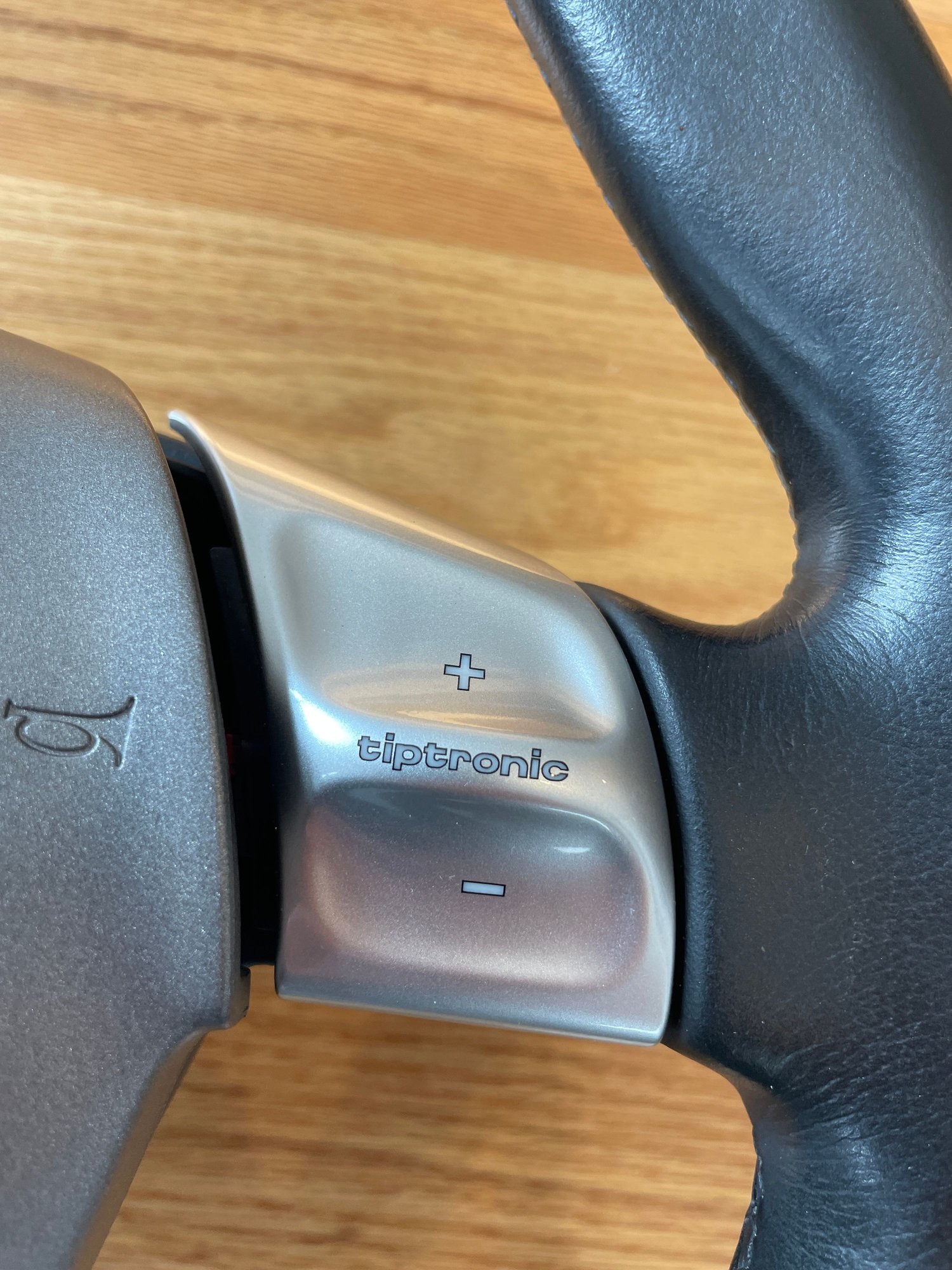 Interior/Upholstery - 997 / 987 OEM Sport Steering Wheel & Airbag - Tiptronic - Used - -1 to 2026  All Models - Boston, MA 02127, United States