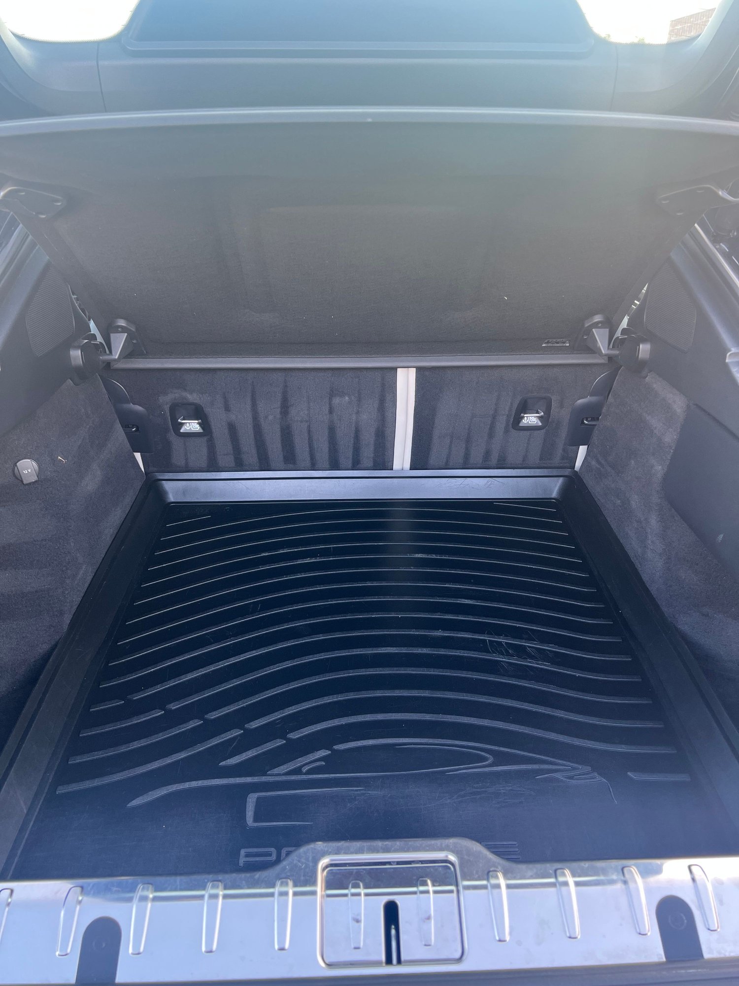 2017 Porsche Panamera - 2017 Porsche Panamera Turbo - Used - VIN WP0AF2A74HL150682 - 65,800 Miles - 8 cyl - AWD - Automatic - Sedan - Gray - Hanover, MD 21076, United States