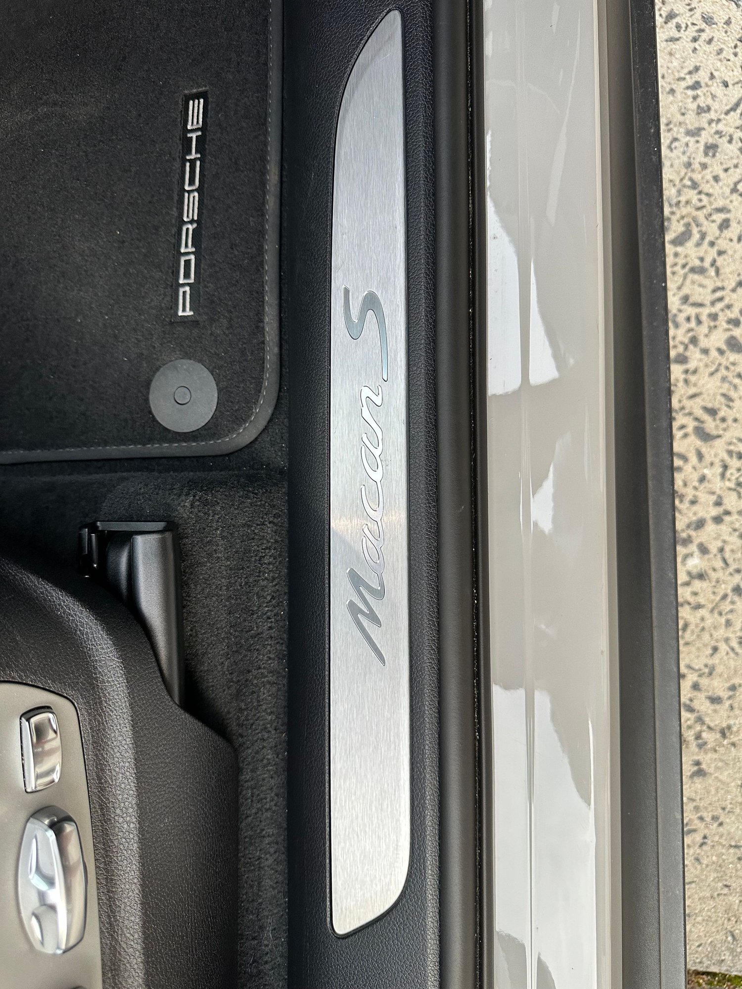 2024 Porsche Macan - 2024 Porsche Macan S Certified Pre-Owned - Used - VIN WP1AG2A59RLB35865 - 16,400 Miles - 6 cyl - AWD - Automatic - SUV - Other - Rock Hill, SC 29732, United States