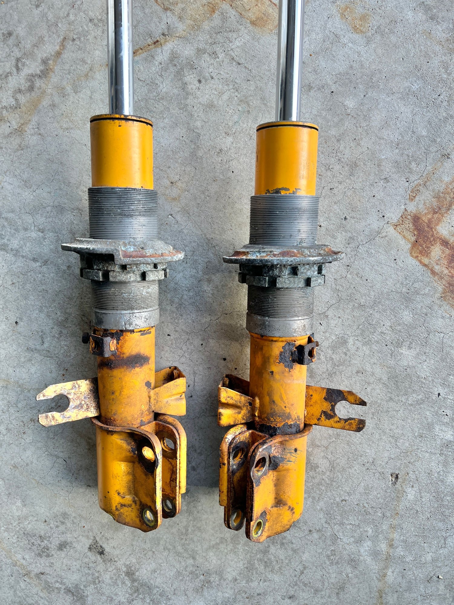 Steering/Suspension - 944 M030 Koni Adjustable Struts - Used - -1 to 2026  All Models - -1 to 2026  All Models - Grayslake, IL 60030, United States