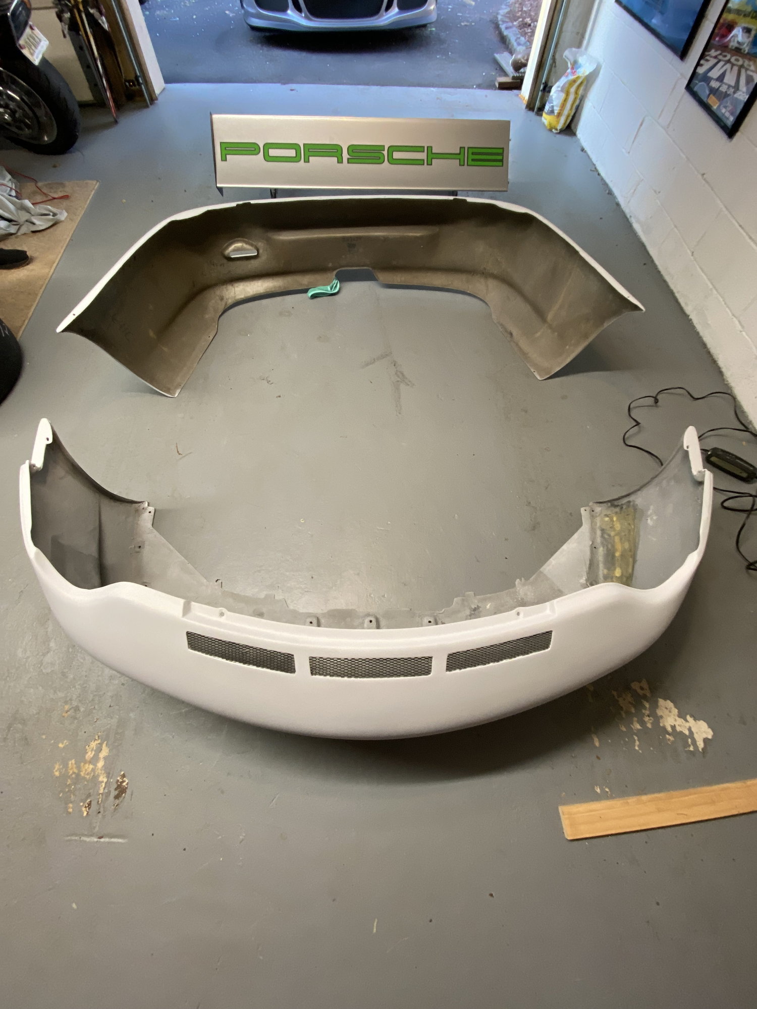 Exterior Body Parts - Porsche 996 Cup Car body parts (Getty) - Used - Cranford, NJ 7016, United States