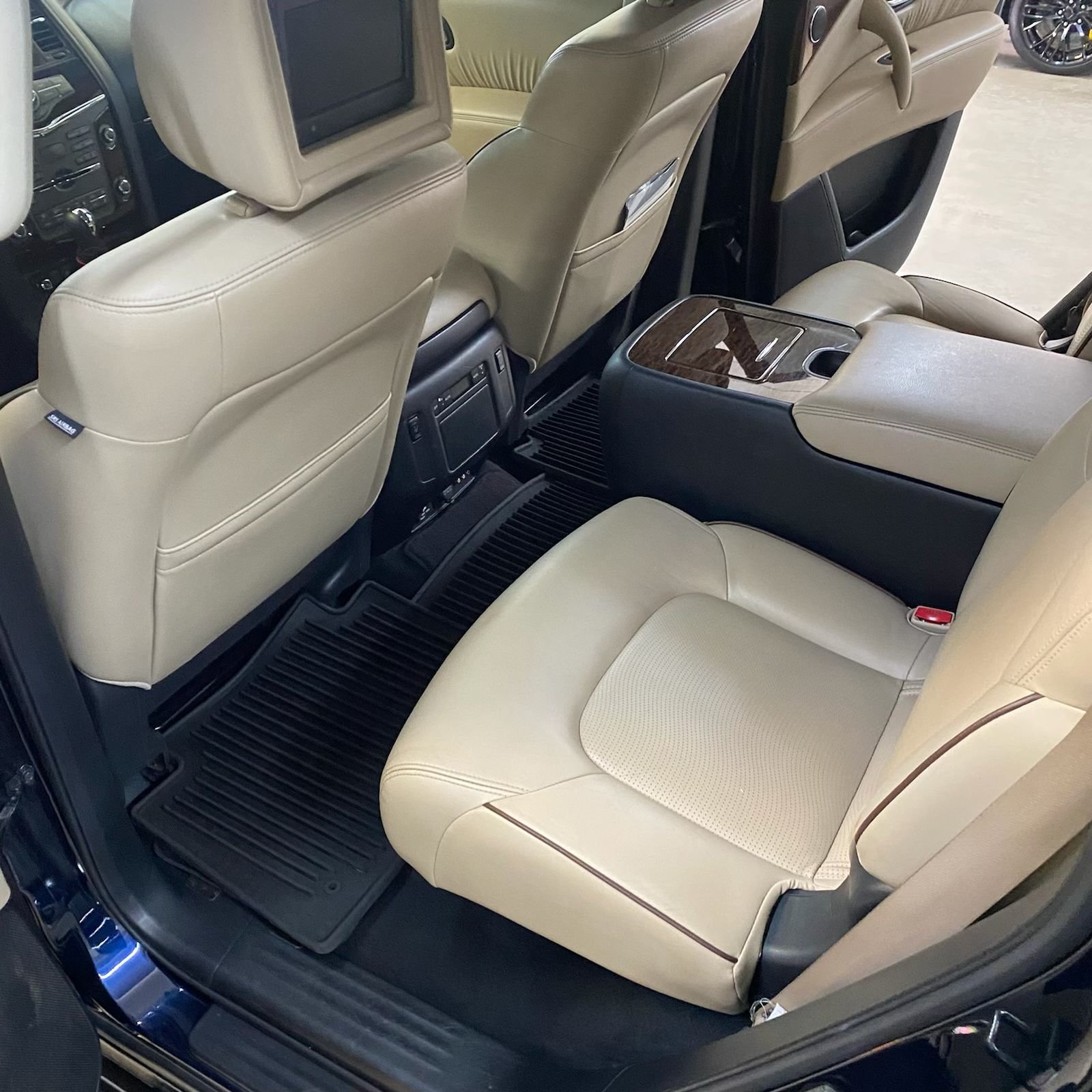 2017 Nissan Armada - 2017 Nissan Armada Platinum - Used - VIN 11111111111111111 - 65,000 Miles - 8 cyl - 2WD - Automatic - SUV - Blue - Atlanta, GA 30328, United States