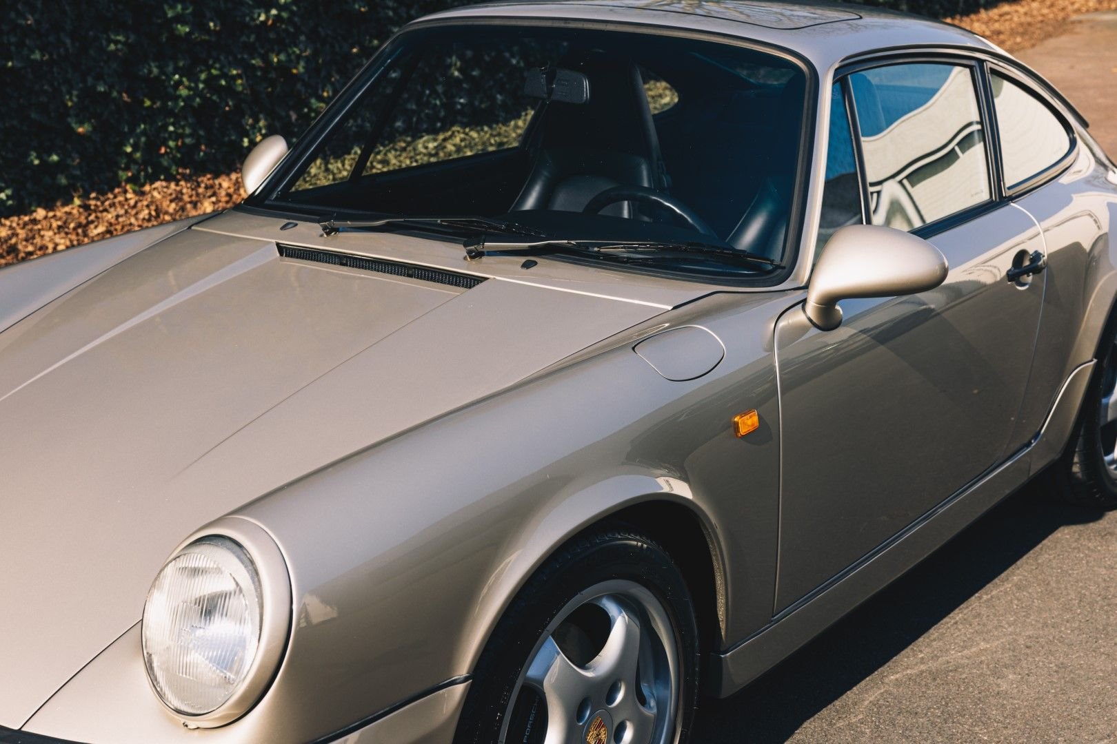 1990 Porsche 911 - Matching 1990 Porsche 964 C4 Linen Grey Metallic – Werksauslieferung & Full history! - Used - VIN WP0ZZZ96ZLS404970 - 128 Miles - 6 cyl - 4WD - Manual - Coupe - Other - Ghent, Belgium
