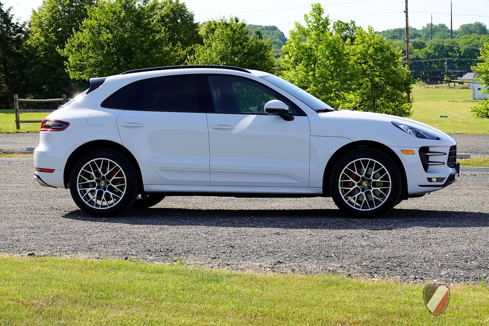 2018 Porsche Macan - 2018 Porsche Macan Turbo, one owner - Used - VIN WP1AF2A55JLB70071 - 40,053 Miles - 6 cyl - AWD - Automatic - SUV - White - Exton, PA 19341, United States