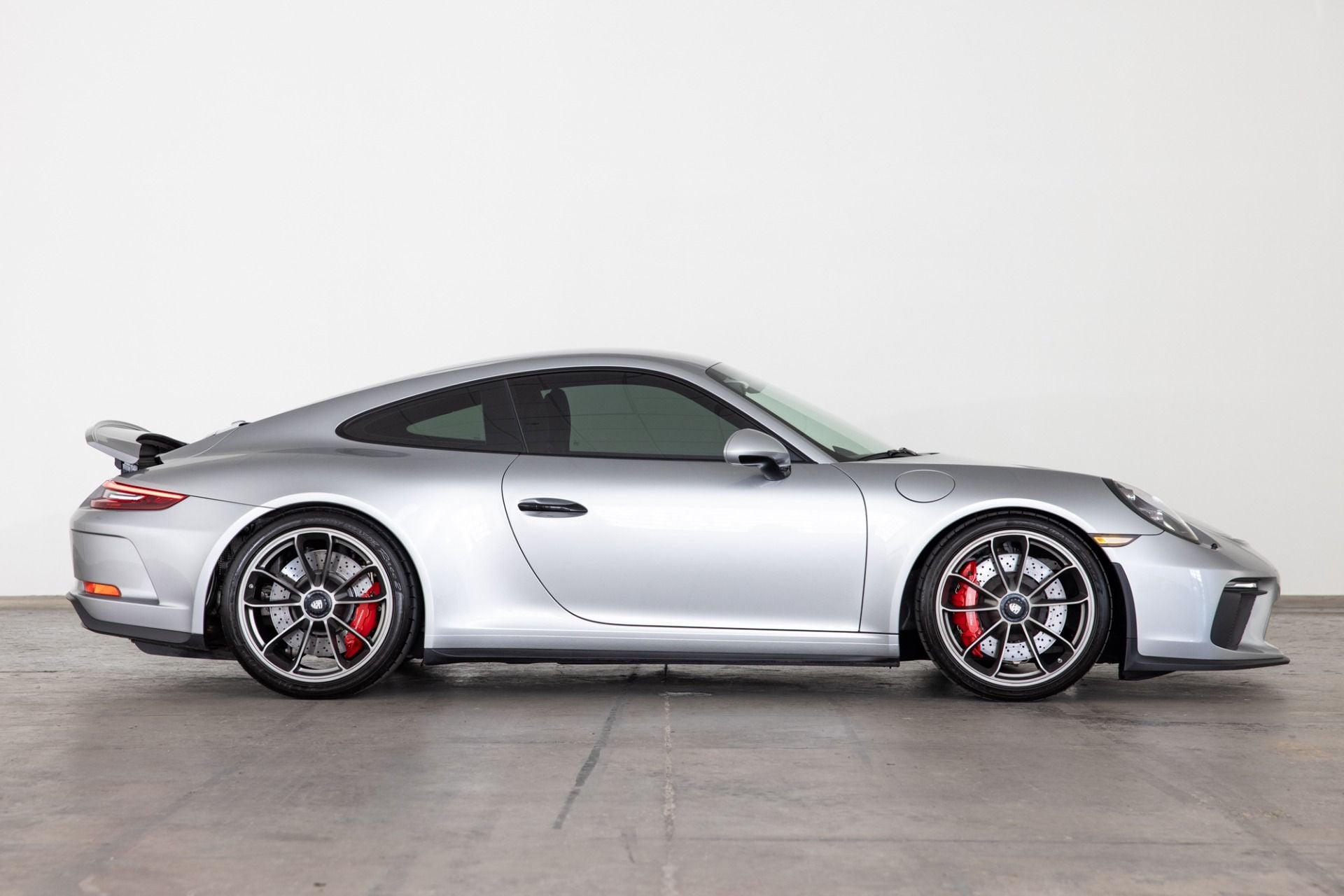 2019 Porsche GT3 - 2019 Porsche GT3 Touring edition - MT - 8,040 miles - mint condition - Used - VIN WP0AC2A93KS149403 - 8,040 Miles - 6 cyl - 2WD - Manual - Coupe - Silver - Los Altos, CA 94024, United States