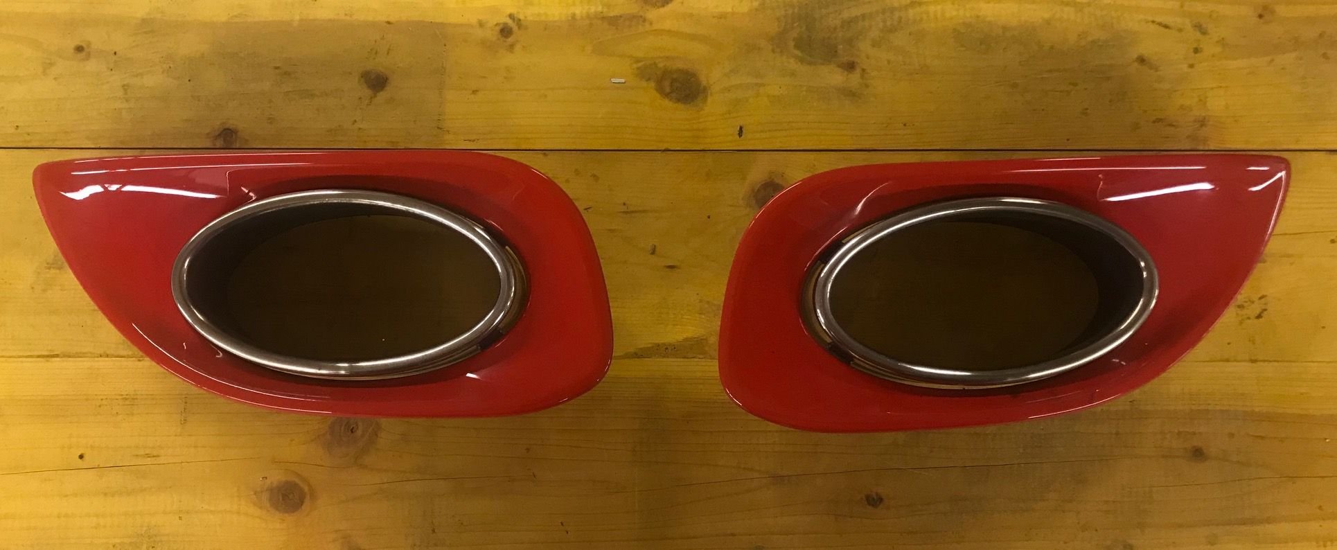 Engine - Exhaust - Akrapović Titanium Exhaust 997.2 Turbo - Used - 2010 to 2013 Porsche 911 - Stuttgart, Germany