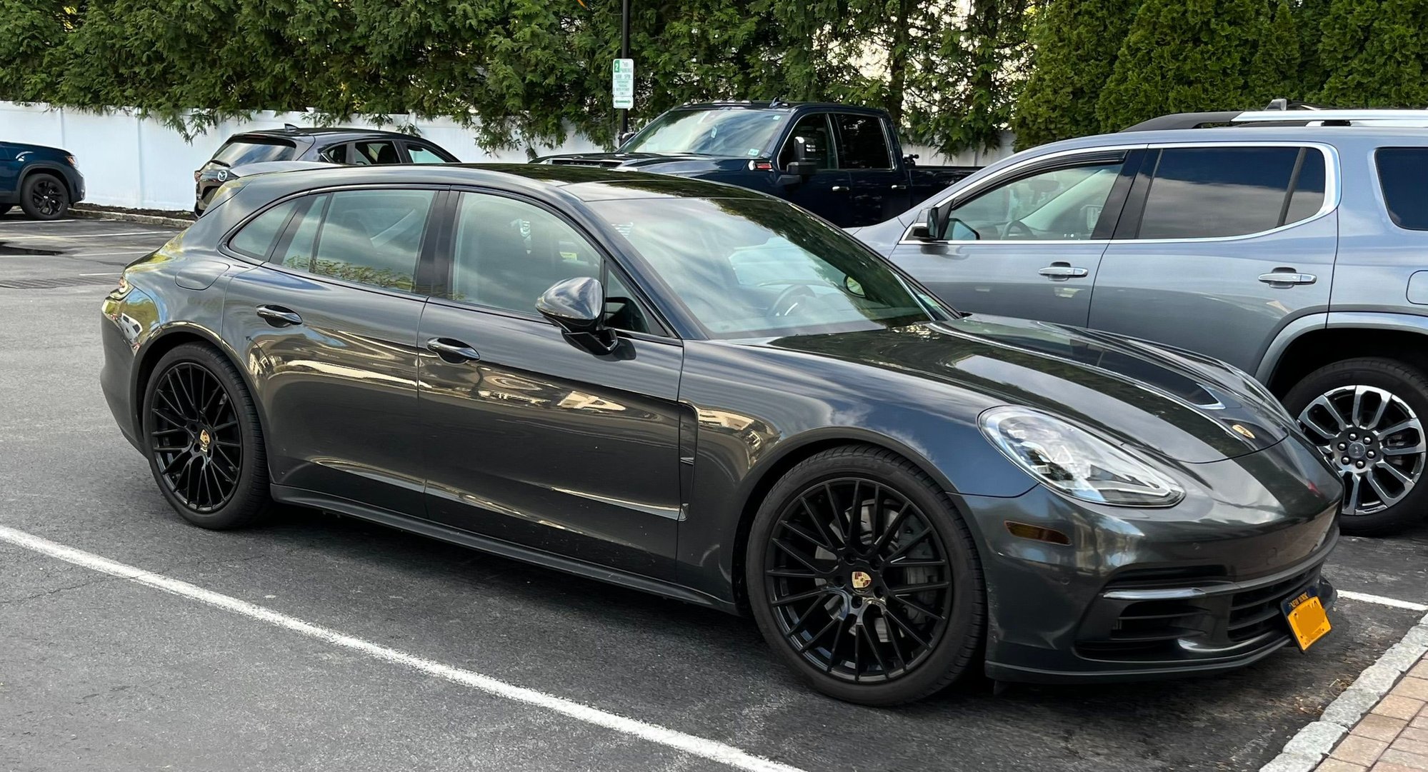 2018 Porsche Panamera - 2018 Porsche Panamera 4S Sport Turismo - LOADED - Used - VIN WP0CB2A72JL190480 - 66,000 Miles - 6 cyl - Wagon - Gray - Armonk, NY 10506, United States