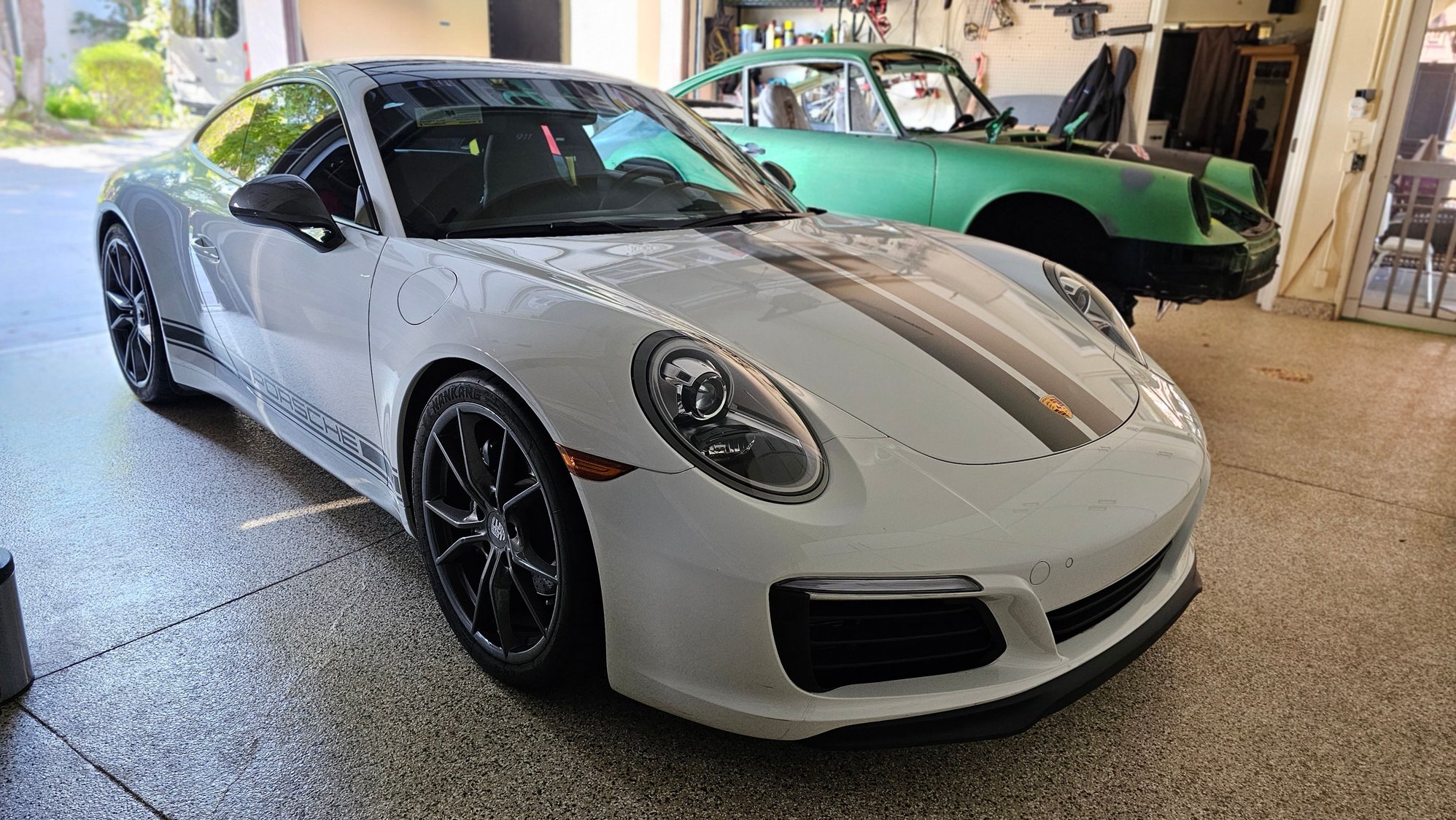 2019 Porsche 911 - 2019 Carrera T Low Miles PERECT condition, never tracked (wife's car) - Used - VIN WP0AA2A98KS103927 - 10,350 Miles - 6 cyl - 2WD - Automatic - Coupe - White - Rowland Heights, CA 91748, United States