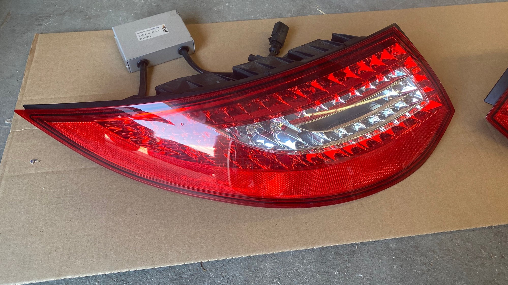 2007 Porsche 911 - Porsche 997.2 LED REAR light OEM With FVD Module LED Converter Units - Lights - $1,400 - Toronto, ON M2K1E1, Canada