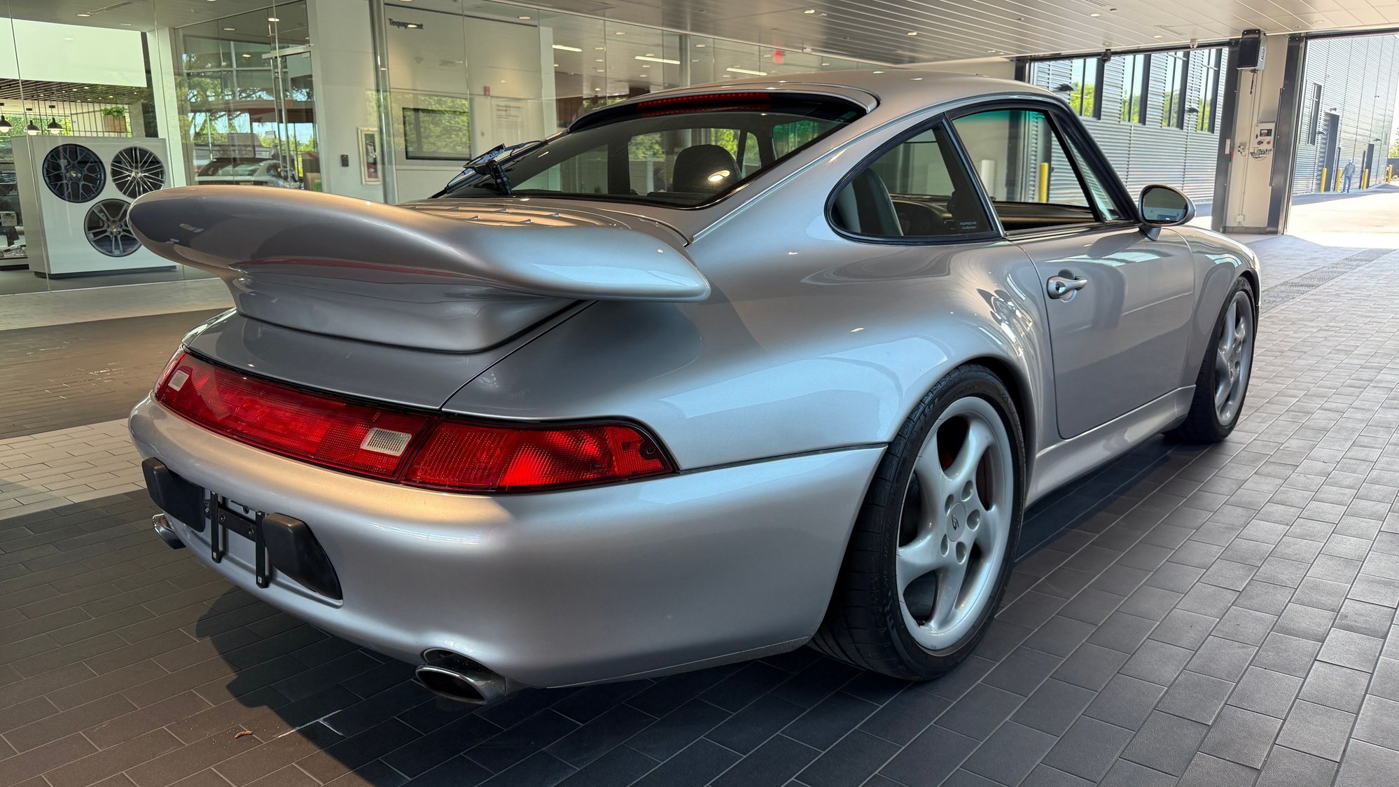 1997 Porsche 911 - 1997 Porsche 911 Carrera 4S - Used - VIN WP0AA2990VS320560 - 148,665 Miles - 6 cyl - 2WD - Manual - Coupe - Silver - Richmond, VA 23113, United States