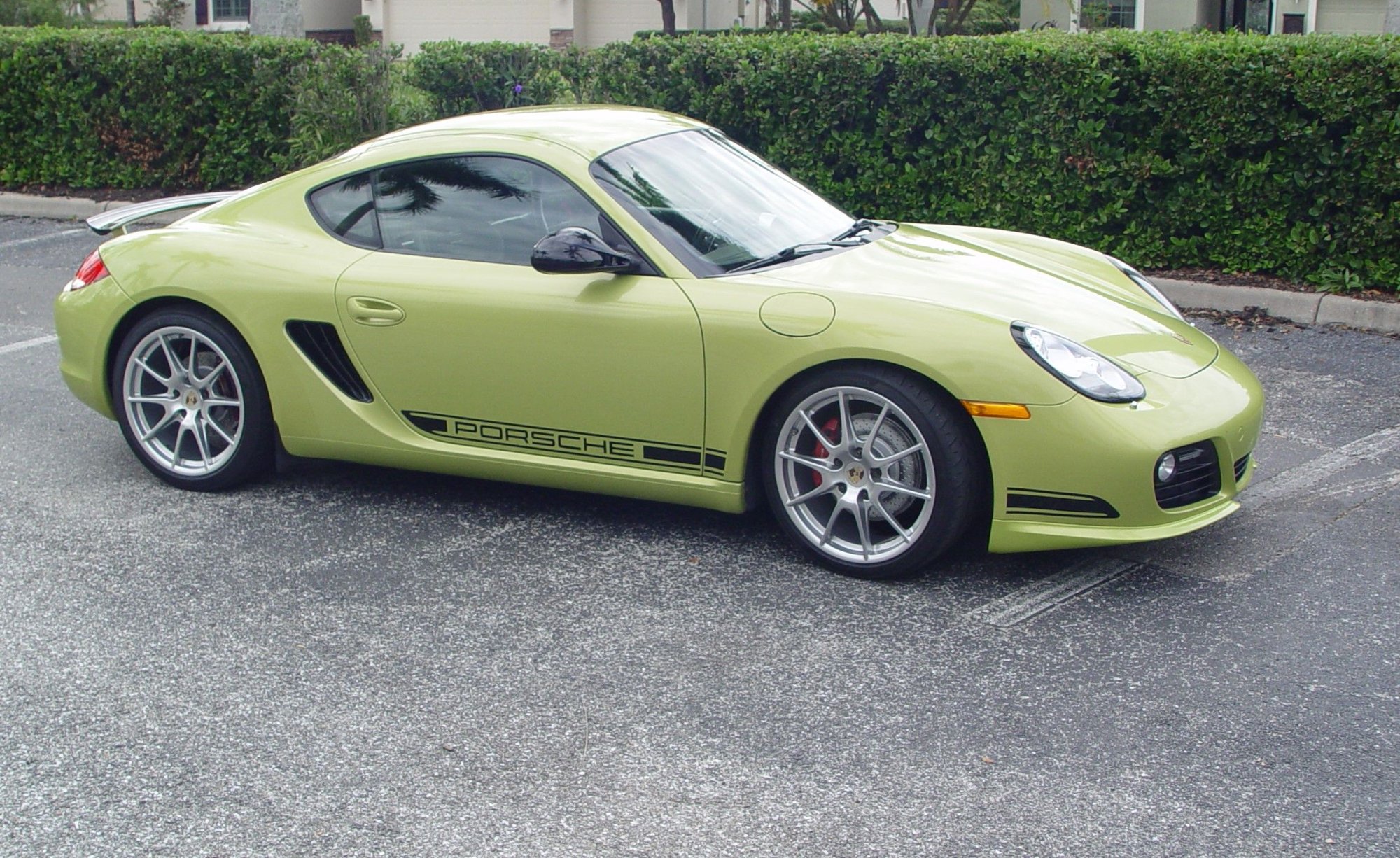 2012 Porsche Cayman - 2012 Cayman R in Peridot - Used - VIN WP0AB2A83CU792186 - 6 cyl - 2WD - Automatic - Coupe - North Fort Myers, FL 33903, United States