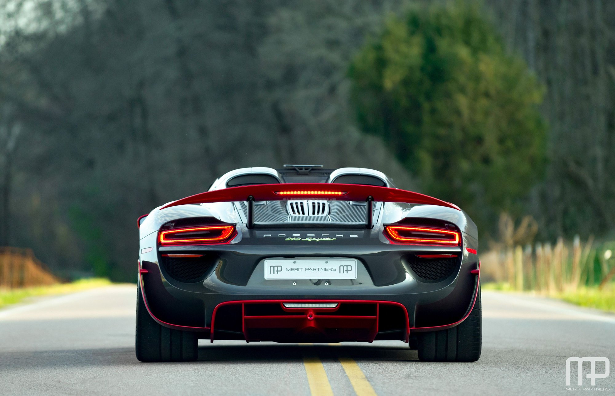 2015 Porsche 918 Spyder - 2015 Porsche 918 Spyder Weissach Paint to Sample Grey / Black - Used - VIN WP0CA2A18FS800829 - 4,873 Miles - Atlanta, GA 30360, United States