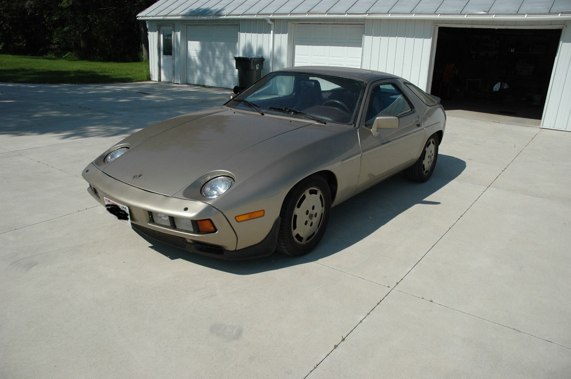 1985 Porsche 928 - 1985 Porsche 928S - Used - VIN WP0JB0920FS862196 - 90,824 Miles - 8 cyl - 2WD - Automatic - Coupe - Beige - Chilton, WI 53014, United States