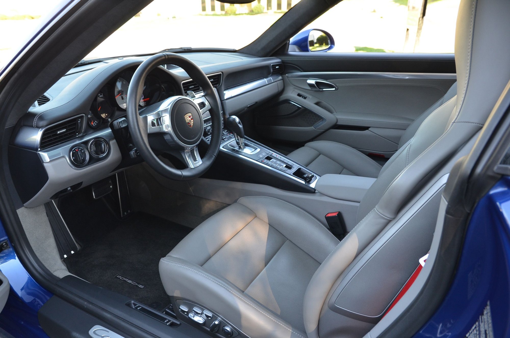 2013 Porsche 911 - 2013 Porsche C4S Aqua Blue - Powerkit Sport Design PDCC $160k MSRP - Used - VIN WP0AB2A92DS122277 - 21,500 Miles - 6 cyl - AWD - Automatic - Coupe - Blue - Twinsburg, OH 44087, United States