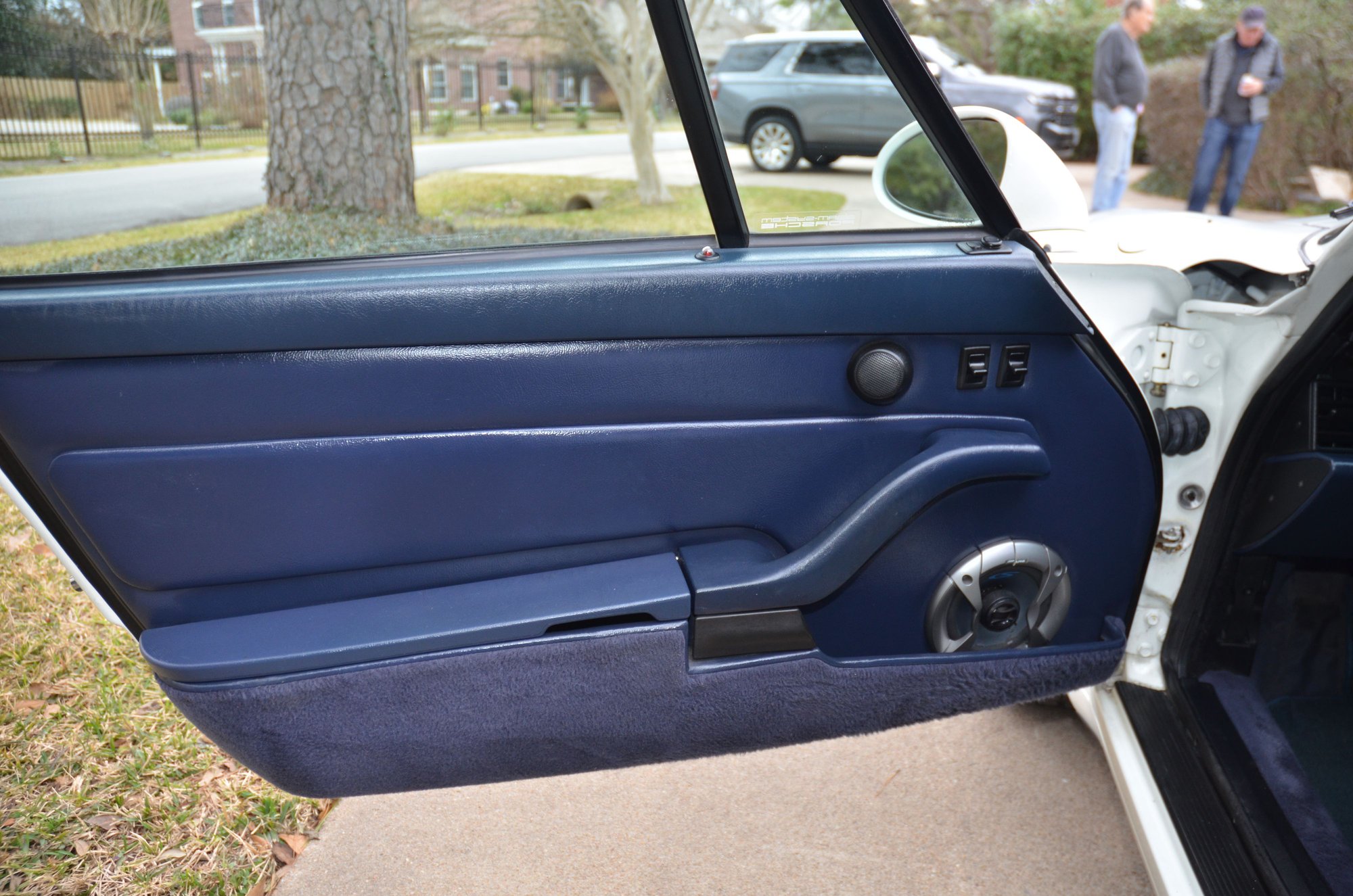 1995 Porsche 911 - 1995 Porsche 993 911 Carrera Cabriolet - Used - VIN WP0CA2998SS342228 - 53,500 Miles - 6 cyl - 2WD - Automatic - Convertible - White - Houston, TX 77024, United States