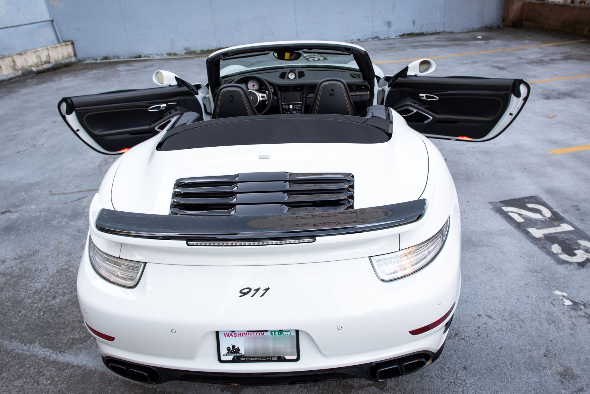 2016 Porsche 911 - 2016 911 Turbo S Cabriolet White/Black Exclusive Edition - Used - VIN WP0CD2A97GS178190 - 8,067 Miles - 6 cyl - AWD - Automatic - Convertible - White - Seattle, WA 98112, United States