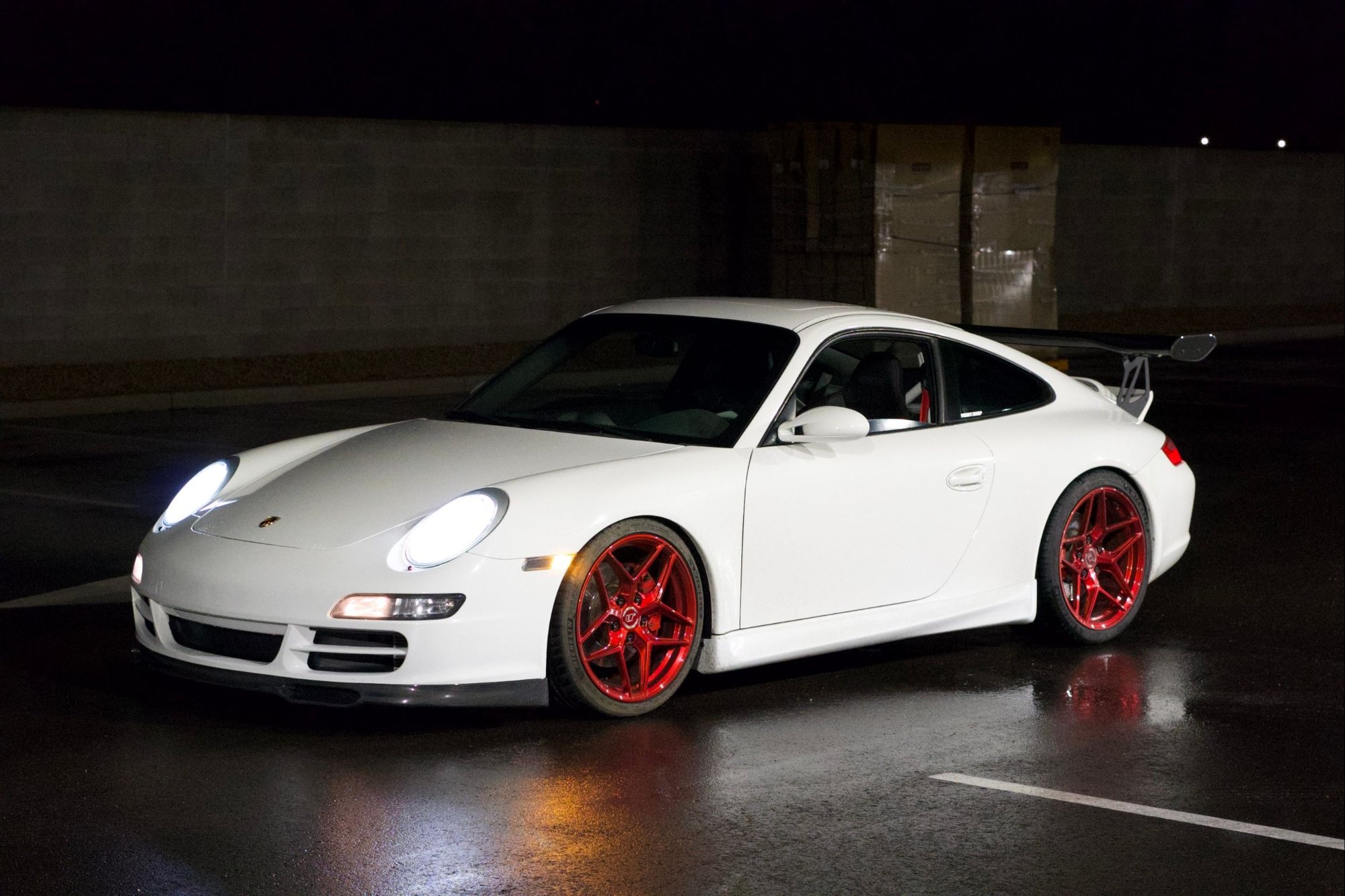 2006 Porsche 911 - Modified 2006 C2S 997.1 6spd - Used - VIN WP0AB29936S742997 - 6 cyl - 2WD - Manual - Coupe - White - Gilbert, AZ 85298, United States