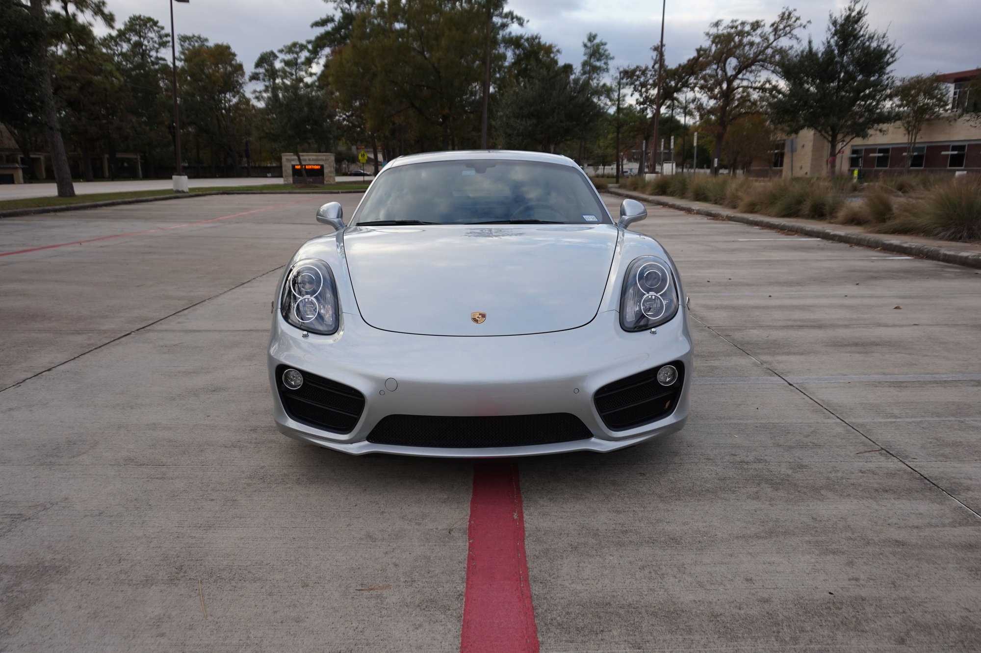 2014 Porsche Cayman - 2014 981 Cayman S 6MT - PSE - Sport Chrono - Sport Seats - Used - VIN WP0AB2A84EK192050 - 51,329 Miles - 6 cyl - 2WD - Manual - Coupe - Silver - Houston, TX 77024, United States