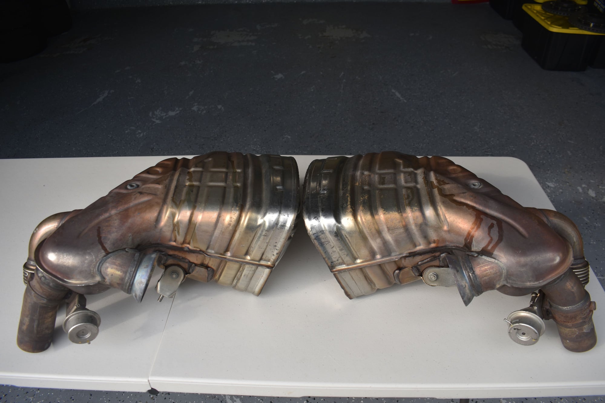 Engine - Exhaust - 991.1 GT3 Center and side mufflers fits 997 and 991 GT3 - Used - 0  All Models - Boca Raton, FL 33428, United States