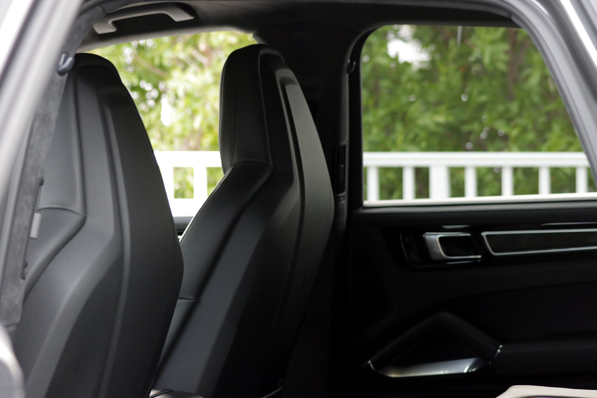 2019 Porsche Cayenne - 2019 Porsche Cayenne Turbo w/ 25K miles - Used - VIN WP1AF2AY4KDA81288 - 25,389 Miles - 8 cyl - AWD - Automatic - SUV - Gray - Aventura, FL 33180, United States
