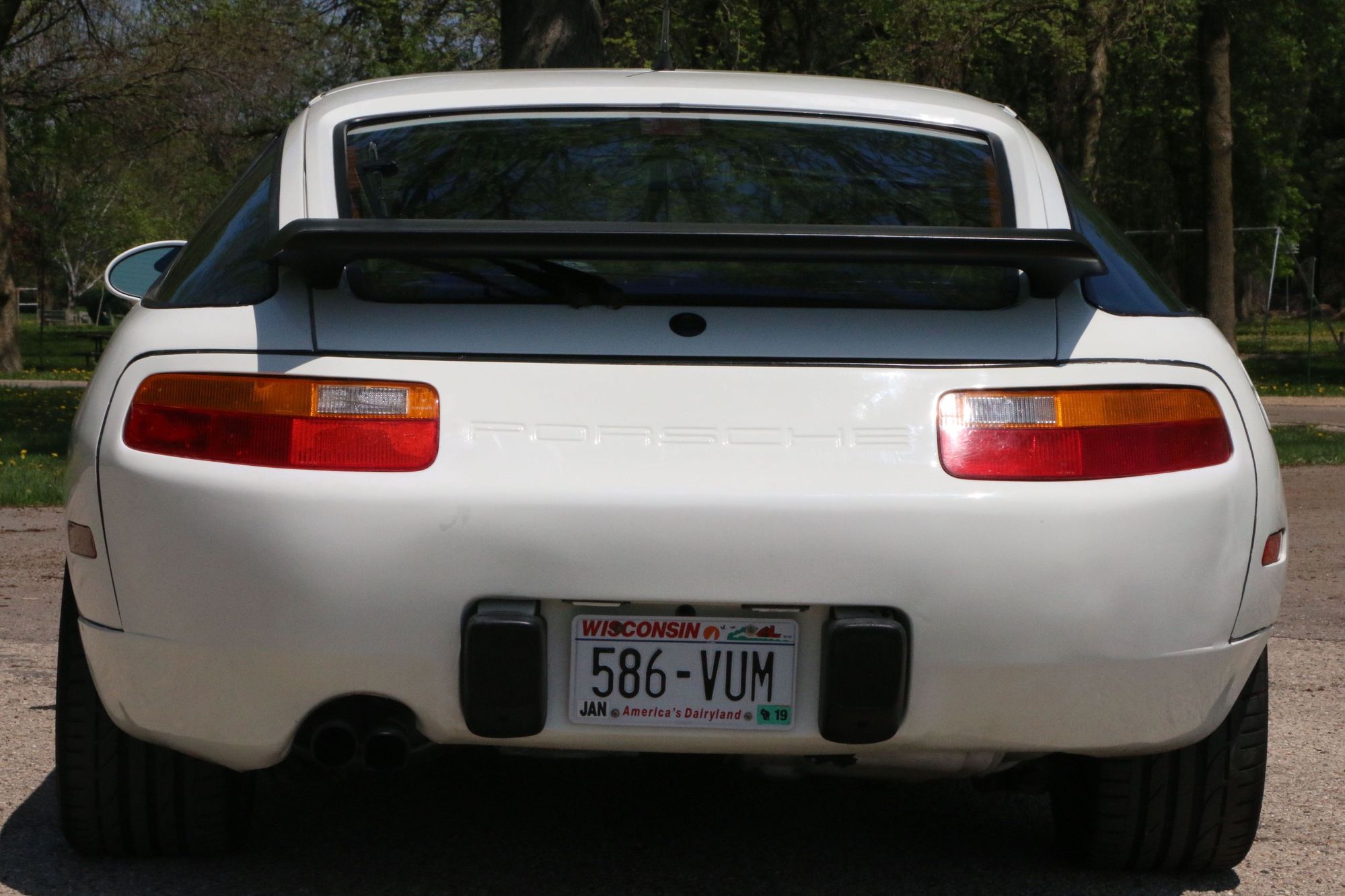 1990 Porsche 928 - Porsche 928 S4 Manual - 72,000 miles - Used - VIN WP0JB2924LS860376 - 72,000 Miles - 8 cyl - 2WD - Manual - Coupe - White - Madison, WI 53715, United States