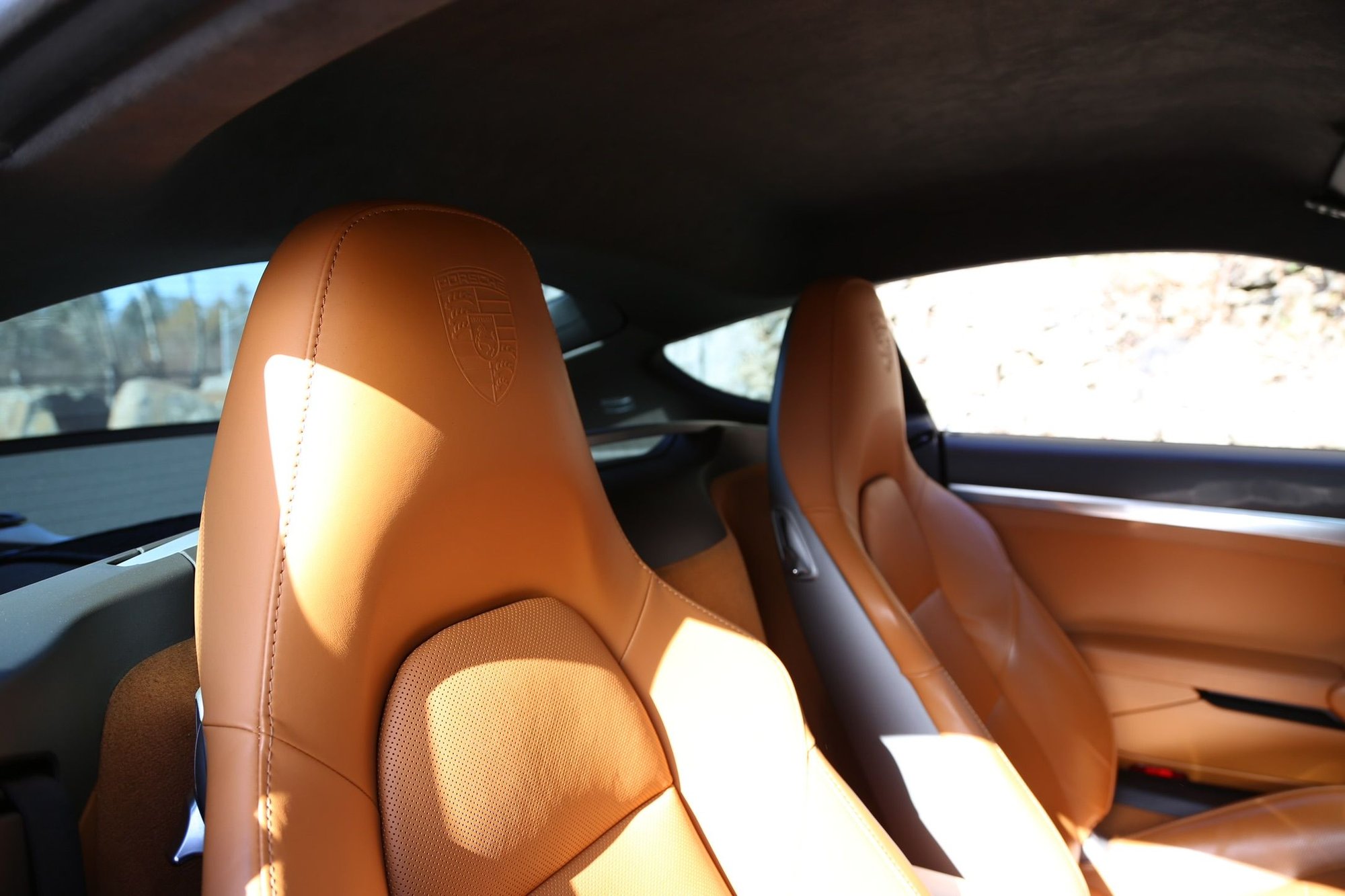 2015 Porsche Cayman - 2015 981 Cayman GTS - 6-Speed Manual, PTV, 18-Way Seats - Used - VIN WP0AB2A82FK184594 - 36,000 Miles - 6 cyl - 2WD - Manual - Coupe - Brown - Sherwood, OR 97140, United States