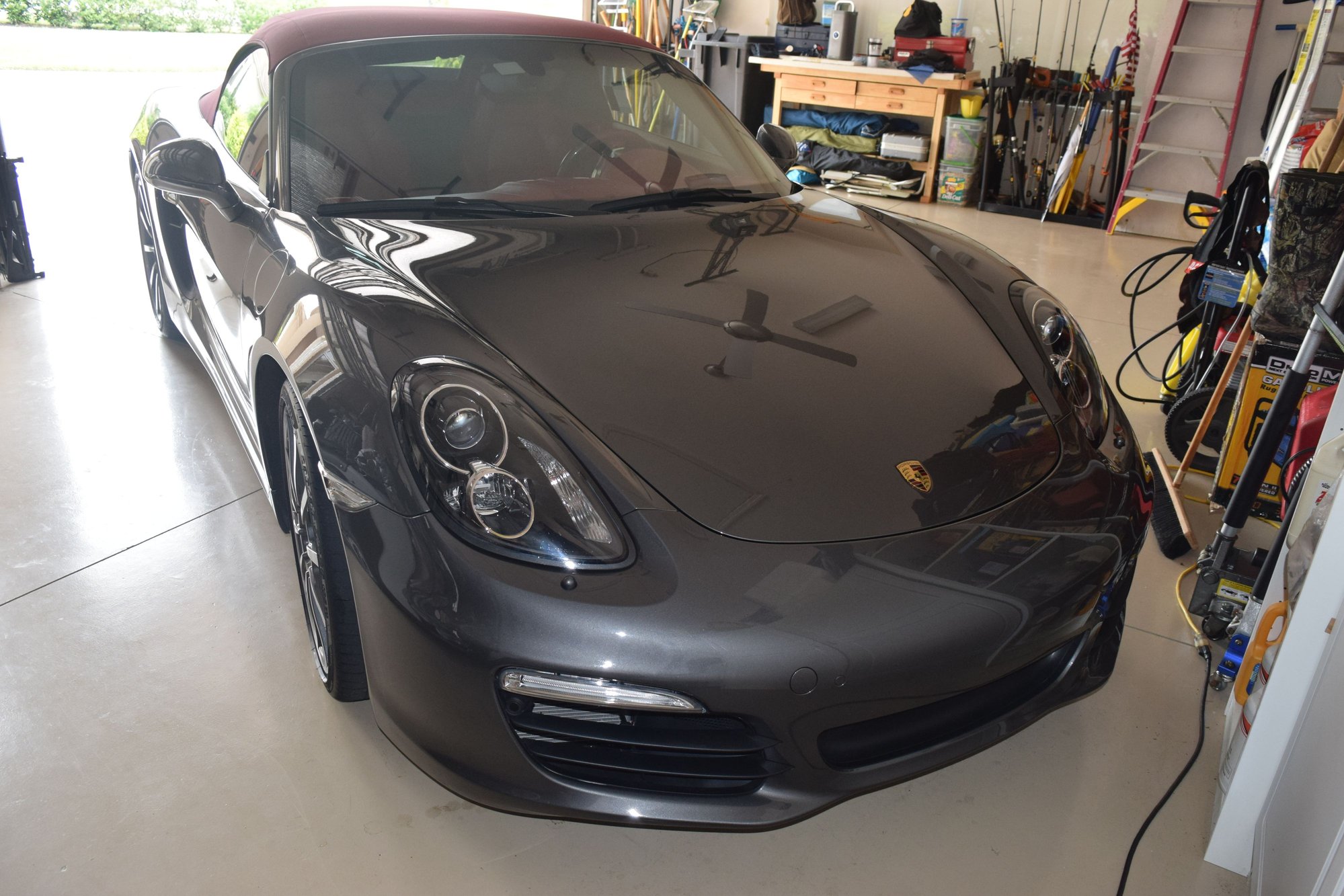 2013 Porsche Boxster - 2013 PORSCHE BOXSTER S - UNICORN - HIGHLY OPTIONED, VERY LOW MILES - Used - VIN WP0CB2A80DS133410 - 16,400 Miles - 6 cyl - 2WD - Automatic - Convertible - Gray - Houston, TX 77009, United States