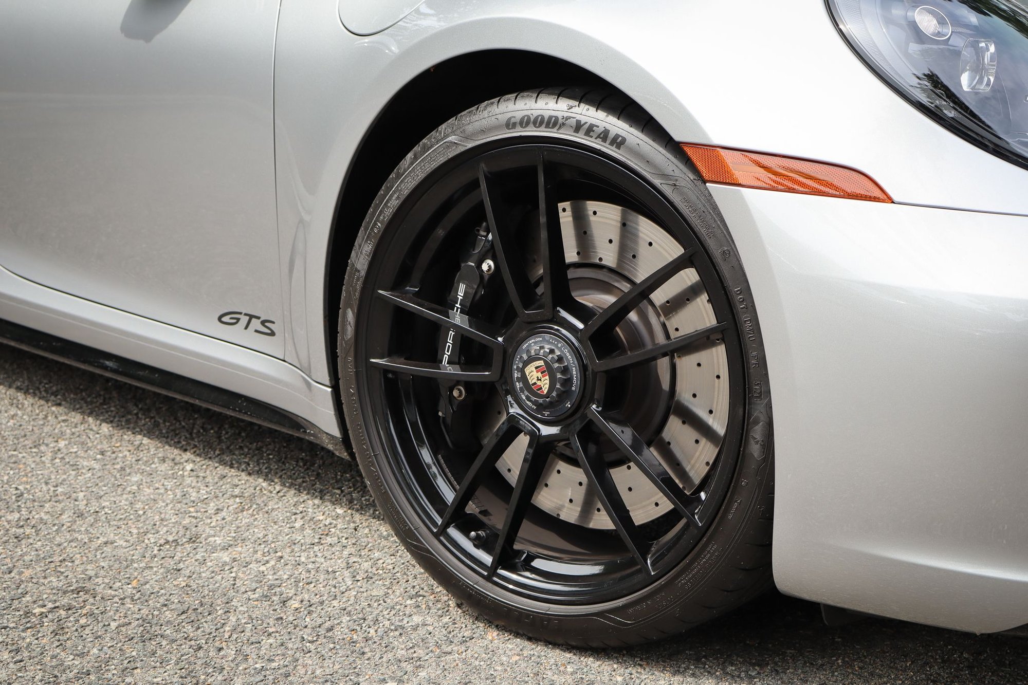 2022 Porsche 911 - 2022 Porsche 911 Targa 4 GTS-Porsche Certified - Used - VIN WP0BB2A9XNS231835 - 6,278 Miles - 6 cyl - AWD - Automatic - Convertible - Silver - Richmond, VA 23113, United States