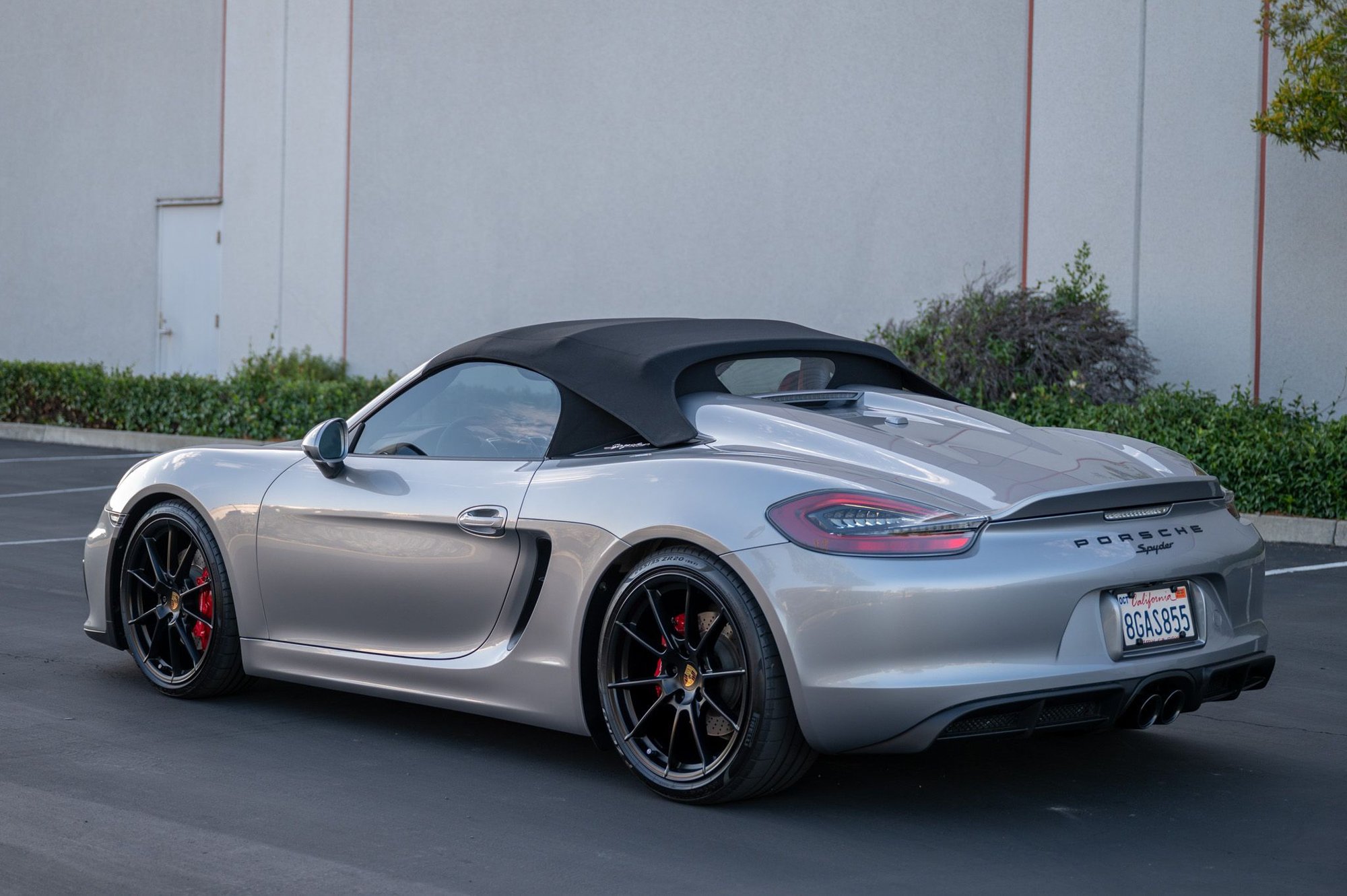 2016 Porsche Boxster - 2016 Boxster Spyder | GT Silver | Spyder Garnet Red Interior | Great spec | 8500~ mi - Used - VIN WP0CC2A82GS152669 - 8,500 Miles - 6 cyl - 2WD - Manual - Convertible - Silver - San Jose, CA 95035, United States