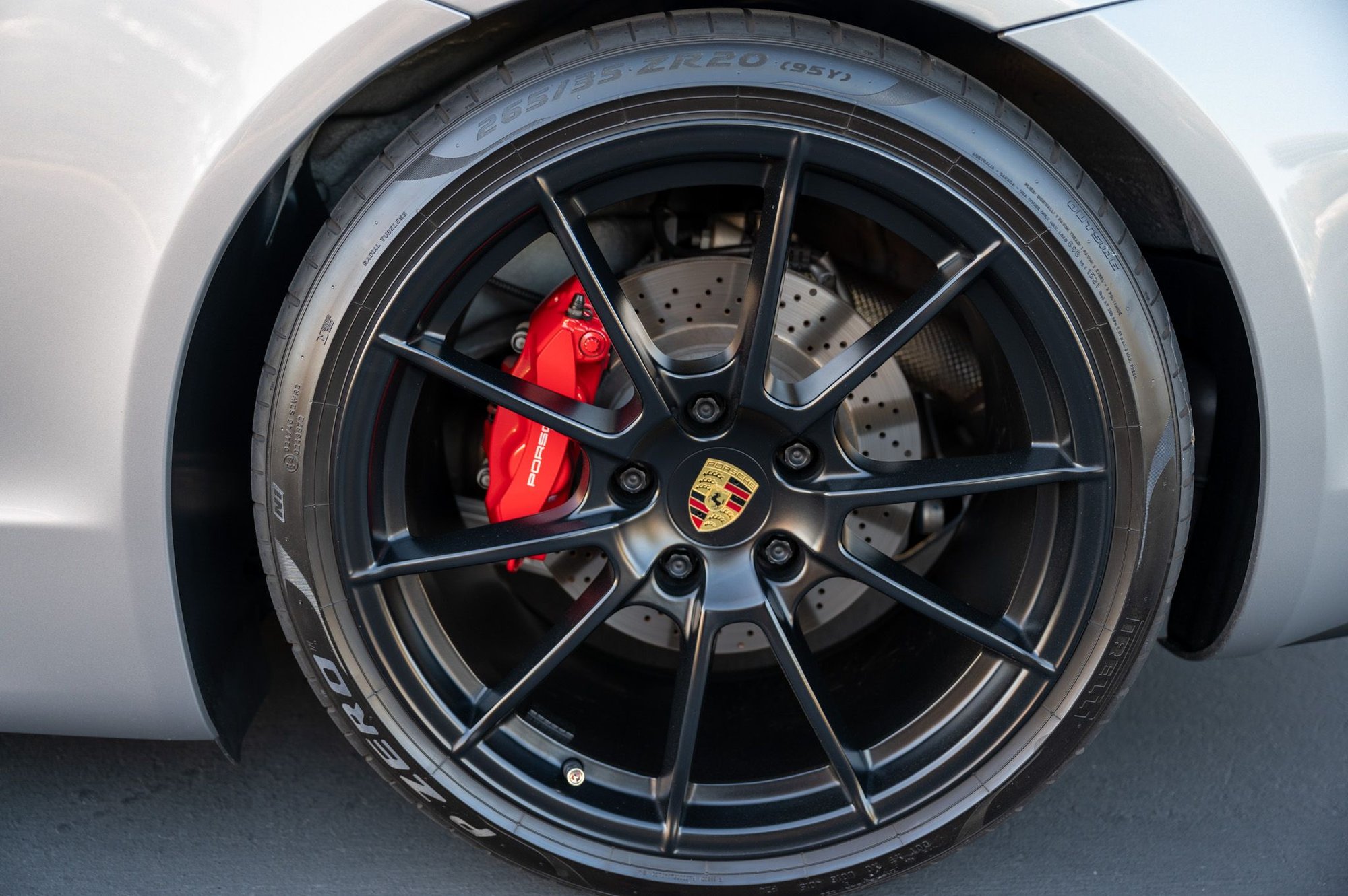2016 Porsche Boxster - 2016 Boxster Spyder | GT Silver | Spyder Garnet Red Interior | Great spec | 8500~ mi - Used - VIN WP0CC2A82GS152669 - 8,500 Miles - 6 cyl - 2WD - Manual - Convertible - Silver - San Jose, CA 95035, United States