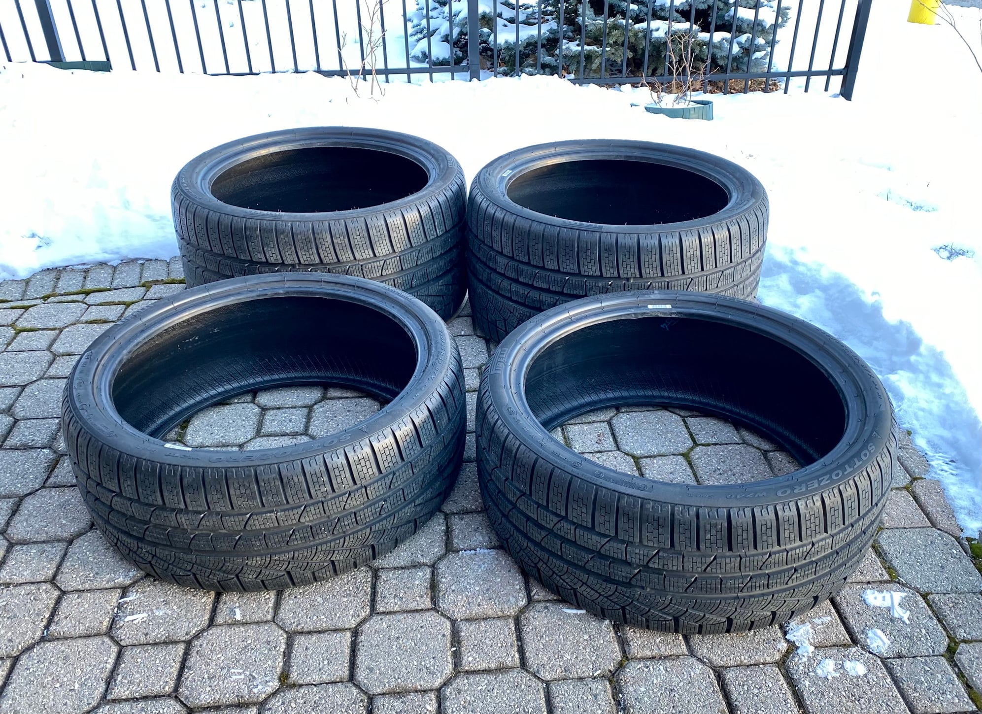 Wheels and Tires/Axles - Like New 19” Winter Tires - Used - All Years Any Make All Models - Toronto, ON M2R3N1, Canada