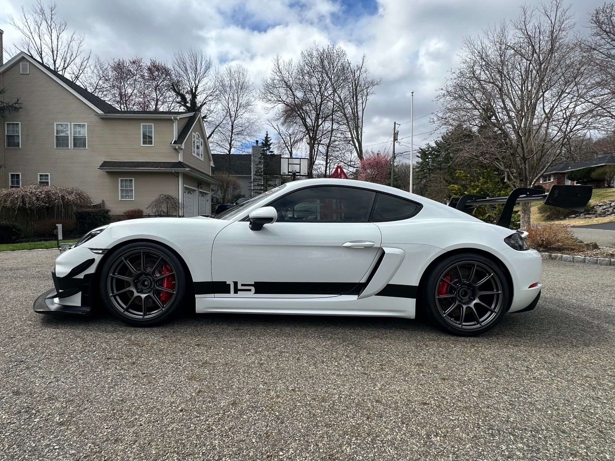 2021 Porsche 718 Cayman - 2021 Porsche Cayman GT4, Track Ready! - Used - VIN WP0AC2A84MS289339 - 5,671 Miles - 6 cyl - 2WD - Automatic - Coupe - White - Butler, NJ 07405, United States