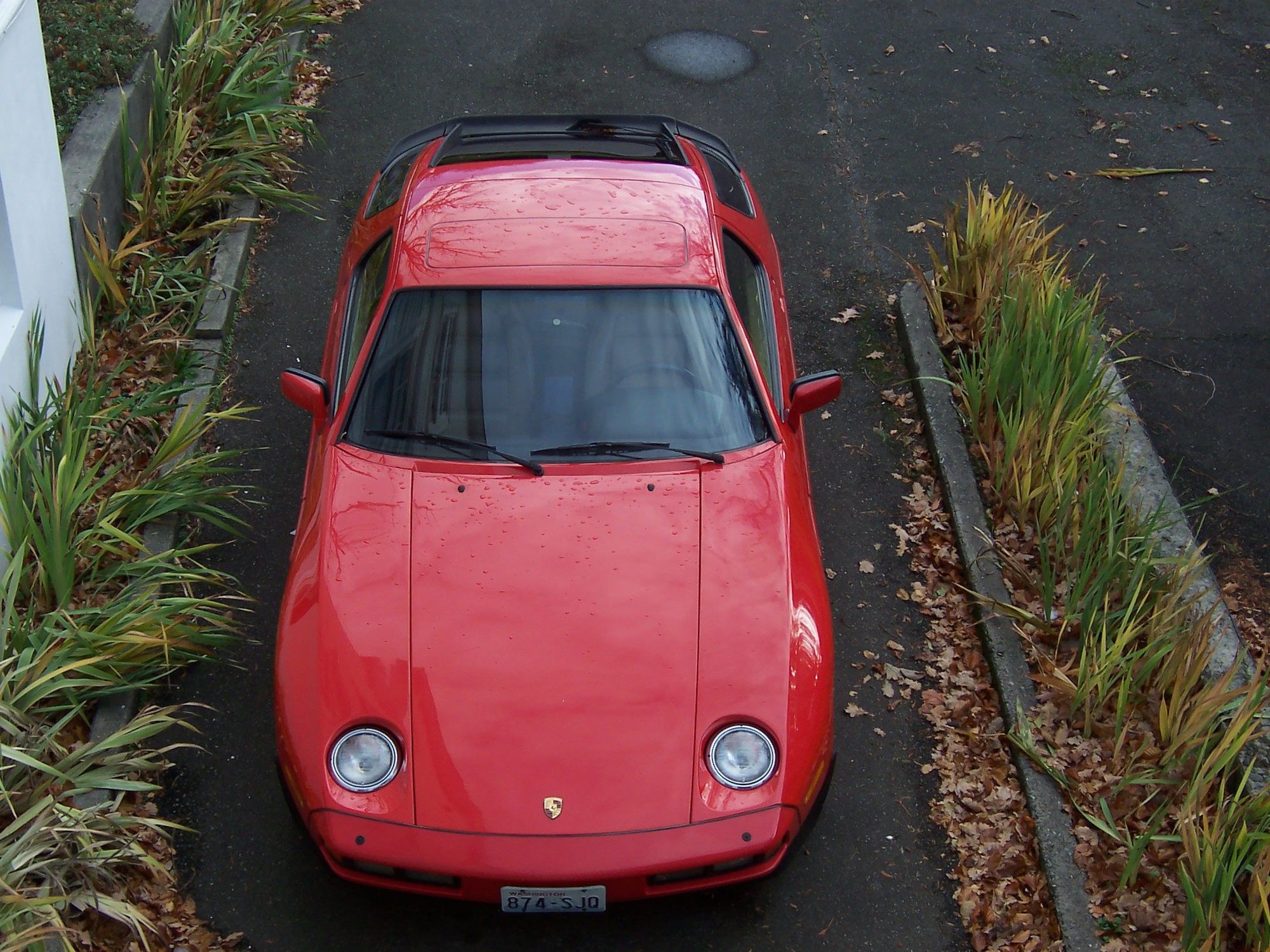 1986 Porsche 928 - 1986.5 928S 5-speed manual with LSD and adjustable Koni shocks - Used - VIN WP0JB0925GS862454 - 146,300 Miles - 8 cyl - 2WD - Manual - Hatchback - Red - Enumclaw, WA 98022, United States