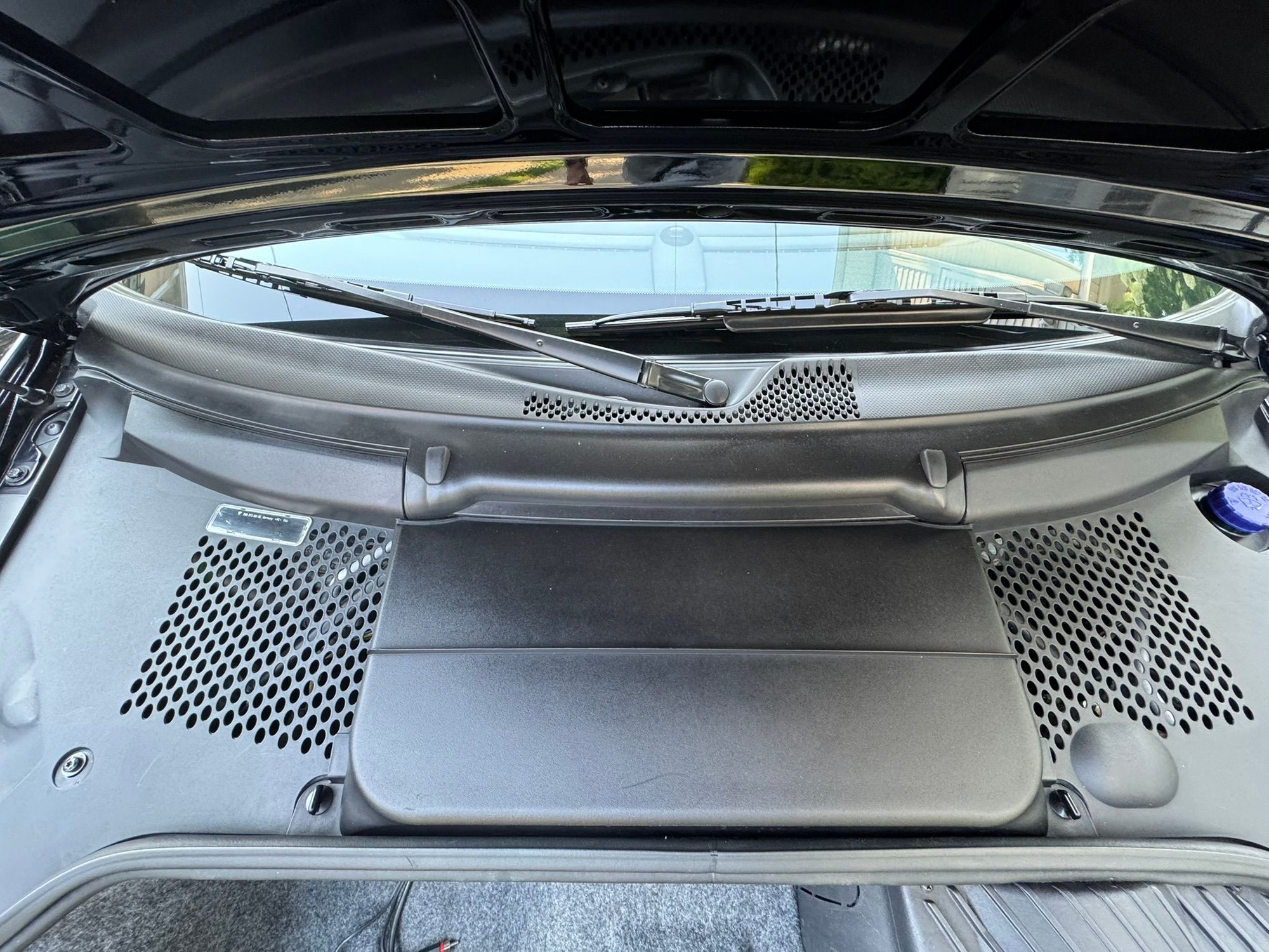 1999 Porsche 911 - Chicagoland 1999 Porsche 911 C2 Cabriolet Manual Triple Black w/LSD - Used - VIN WP0CA2998XS653911 - 80,061 Miles - 6 cyl - 2WD - Manual - Convertible - Black - River Forest, IL 60305, United States