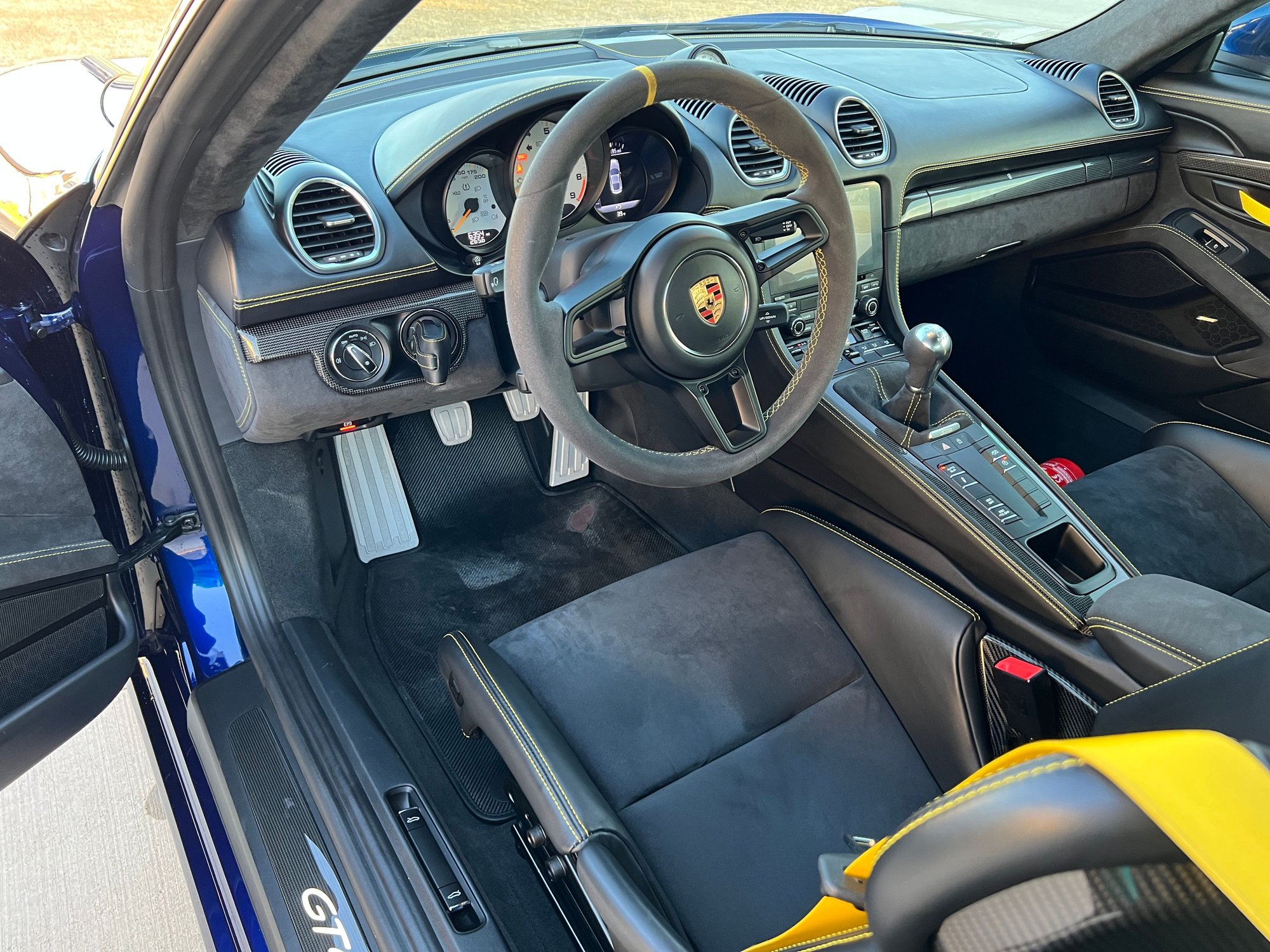 2020 Porsche 718 Cayman - 2020 Gentian Blue 718 GT4 $138,650 MSRP 6MT - Used - VIN WP0AC2A84LK289176 - 6,354 Miles - 6 cyl - 2WD - Manual - Coupe - Blue - Dakota Dunes, SD 57049, United States