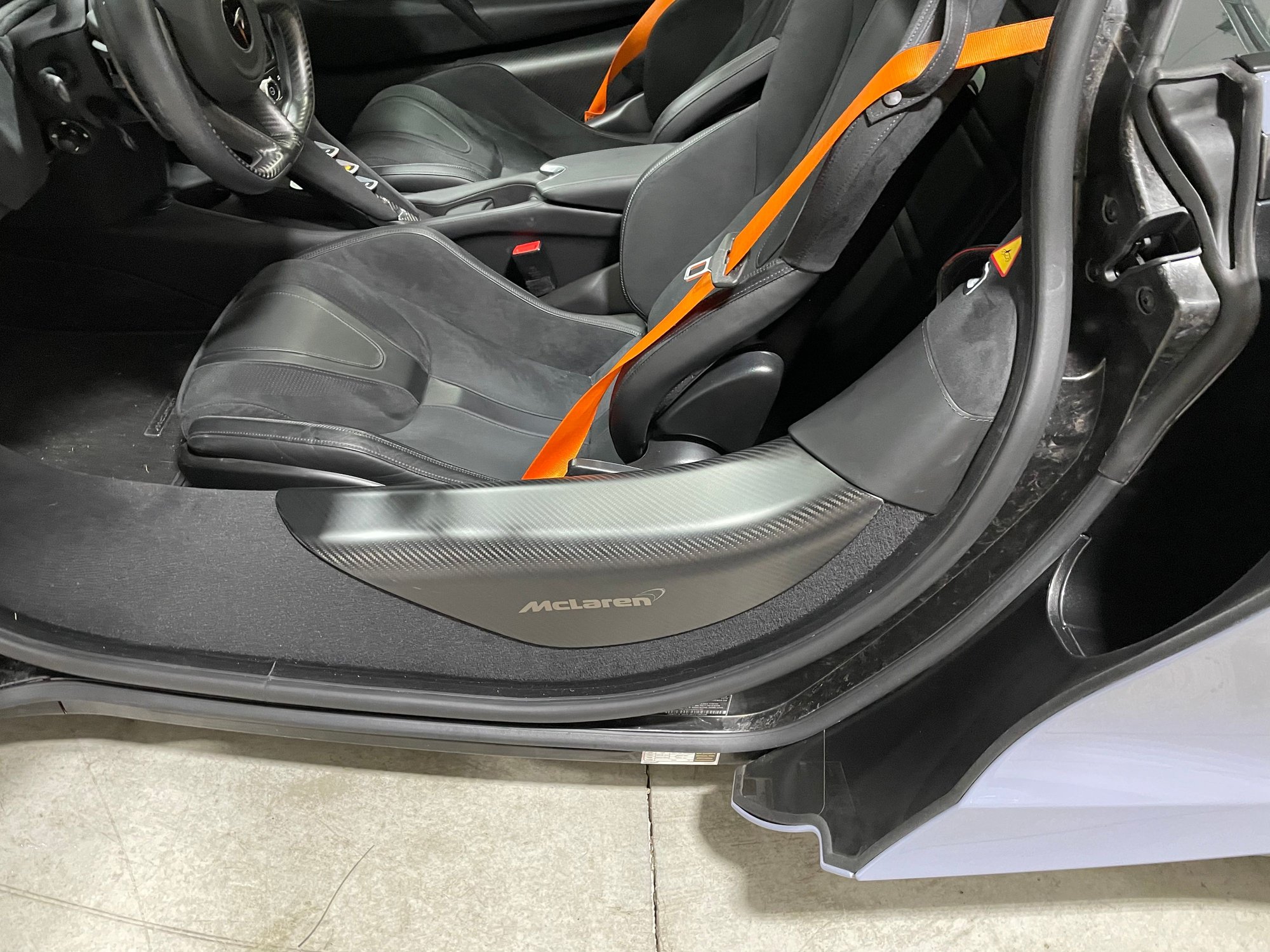 2019 McLaren 720S - Trade 720s for 992 Turbo S - Used - VIN SBM14DCA4KW003382 - 3,300 Miles - 8 cyl - 2WD - Automatic - Coupe - Gray - Yakima, WA 98908, United States