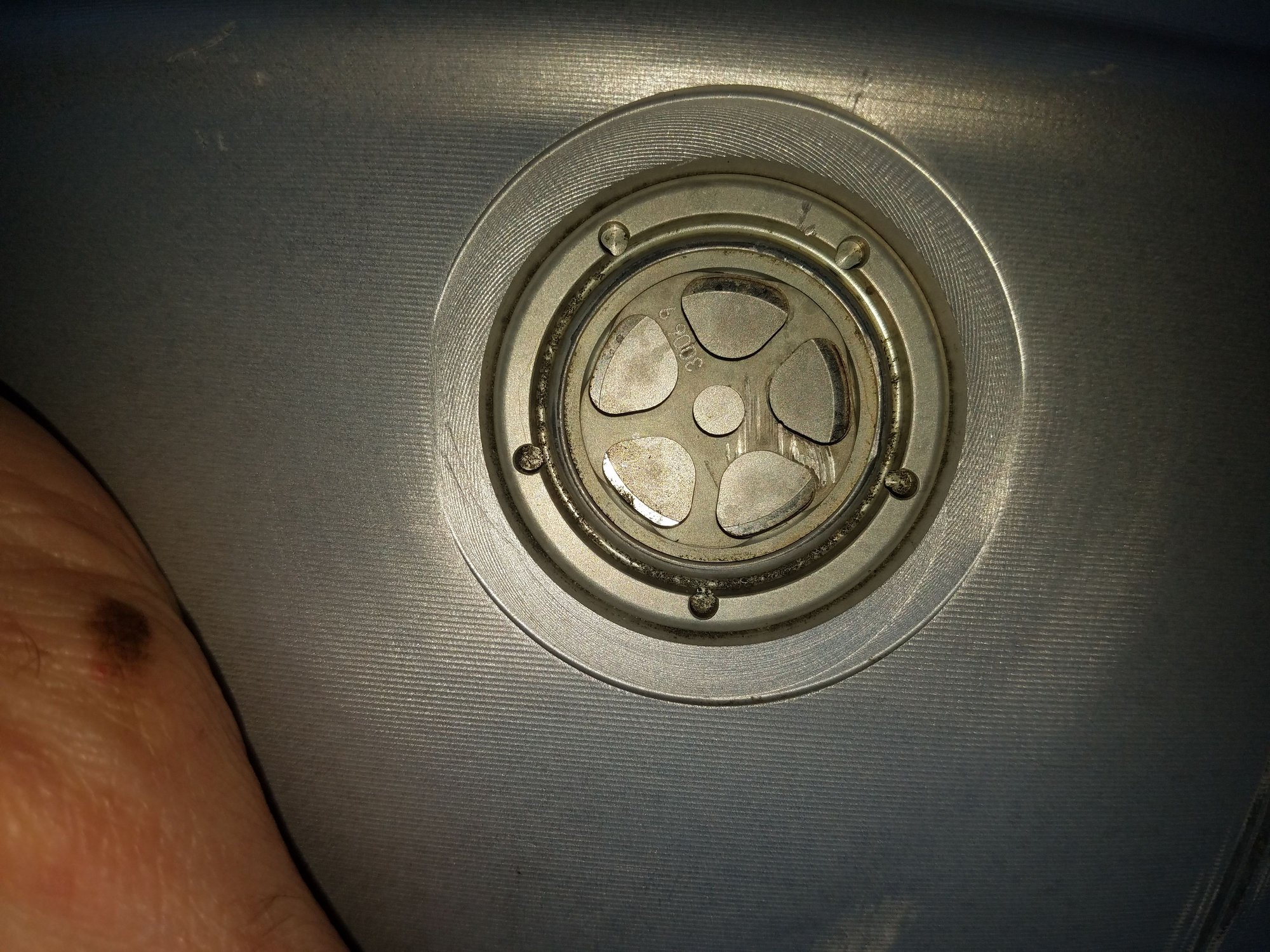 Wheels and Tires/Axles - 928 90-91 man hole wheels with RDK (tpms) - Used - 1990 to 1991 Porsche 928 - Farmingtn Hls, MI 48334, United States