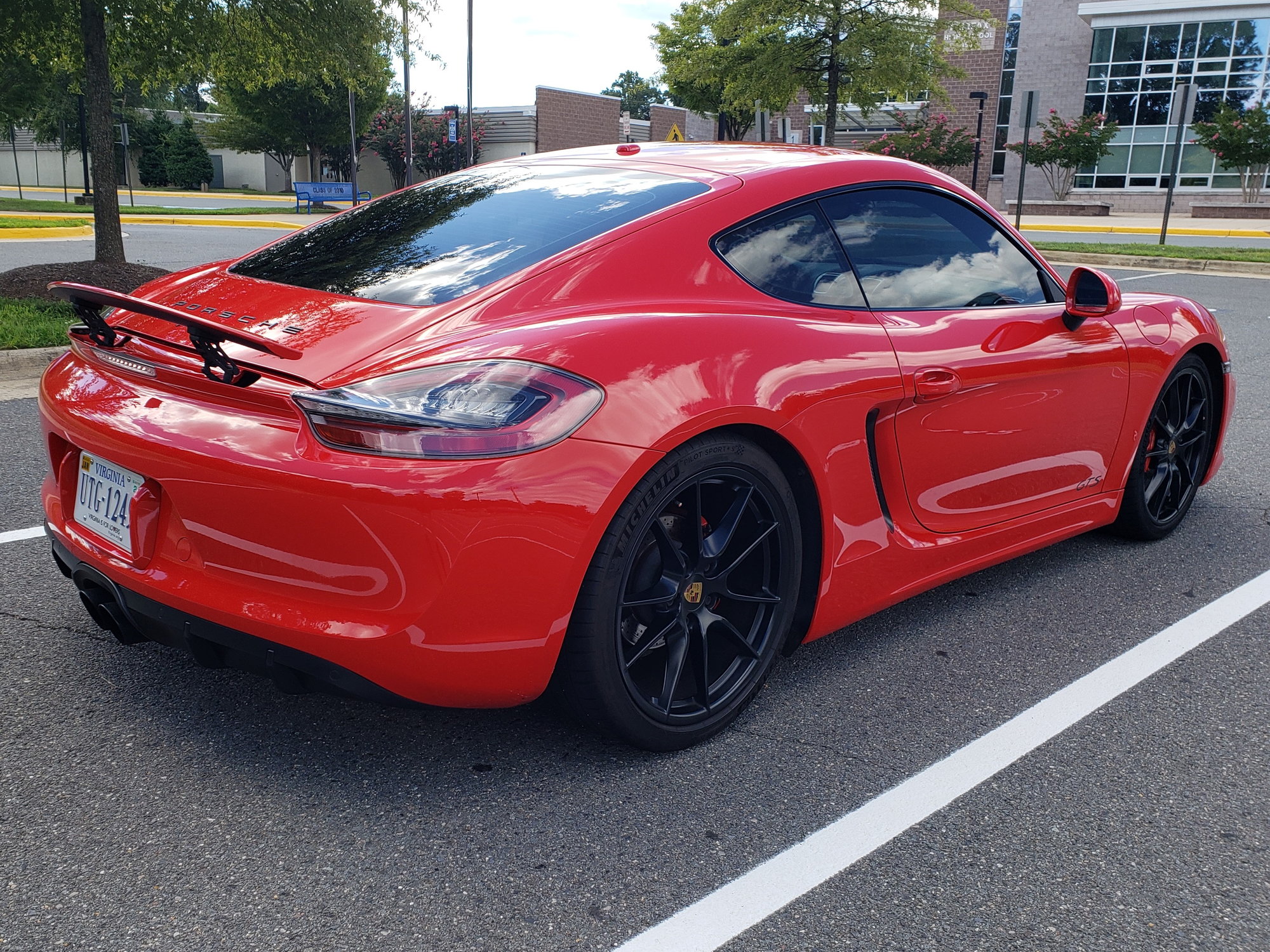 2015 Porsche Cayman - 2015 Porsche Cayman GTS Guards Red 6MT CPO - Used - VIN WP0AB2A81FK184313 - 34,900 Miles - 6 cyl - 2WD - Manual - Coupe - Red - Fairfax, VA 22031, United States