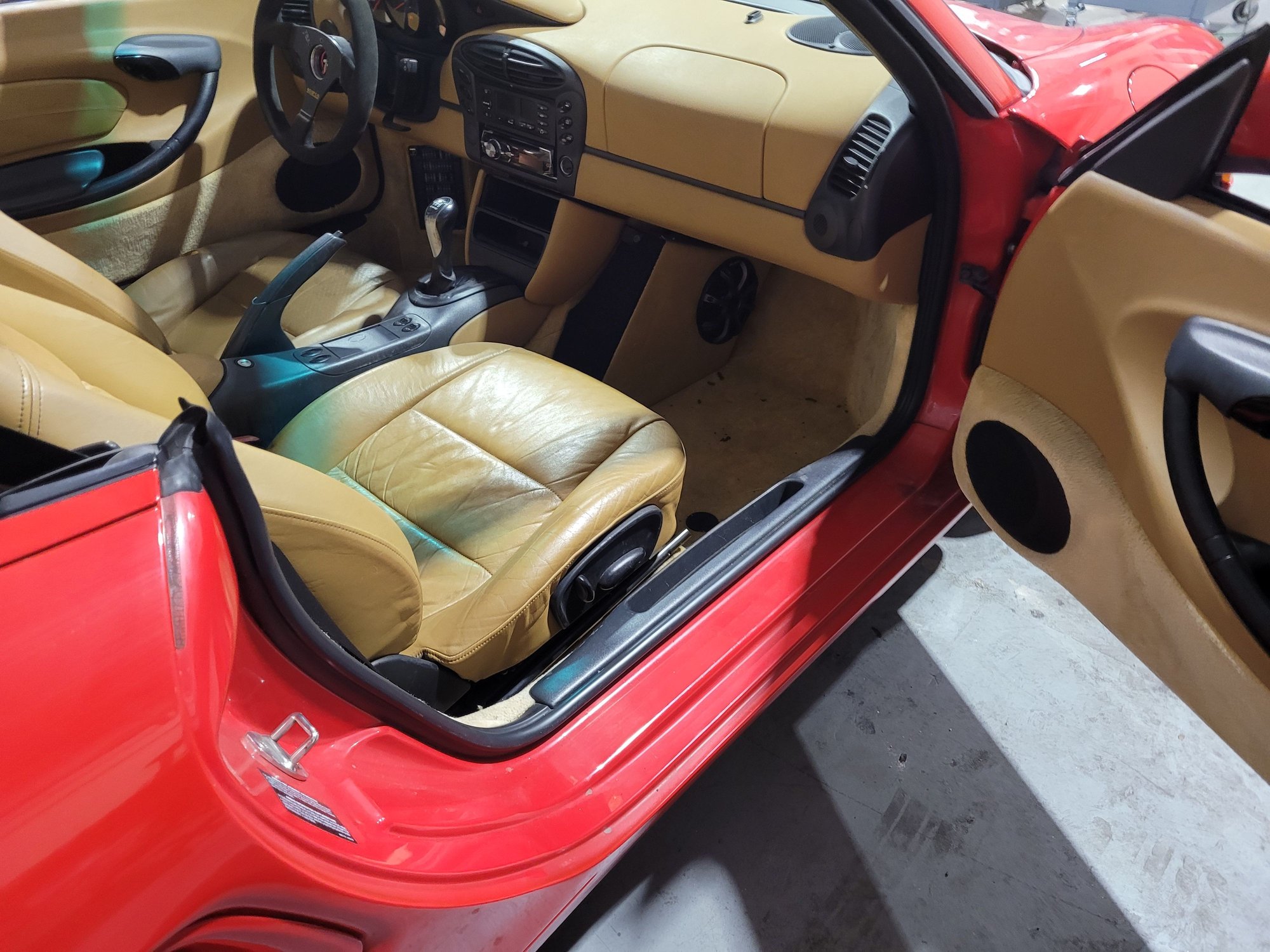 1999 Porsche Boxster - 1999 Porsche Boxster 5 Speed - Used - VIN WP0CA2988XS620303 - 6 cyl - 2WD - Manual - Sarasota, FL 34243, United States