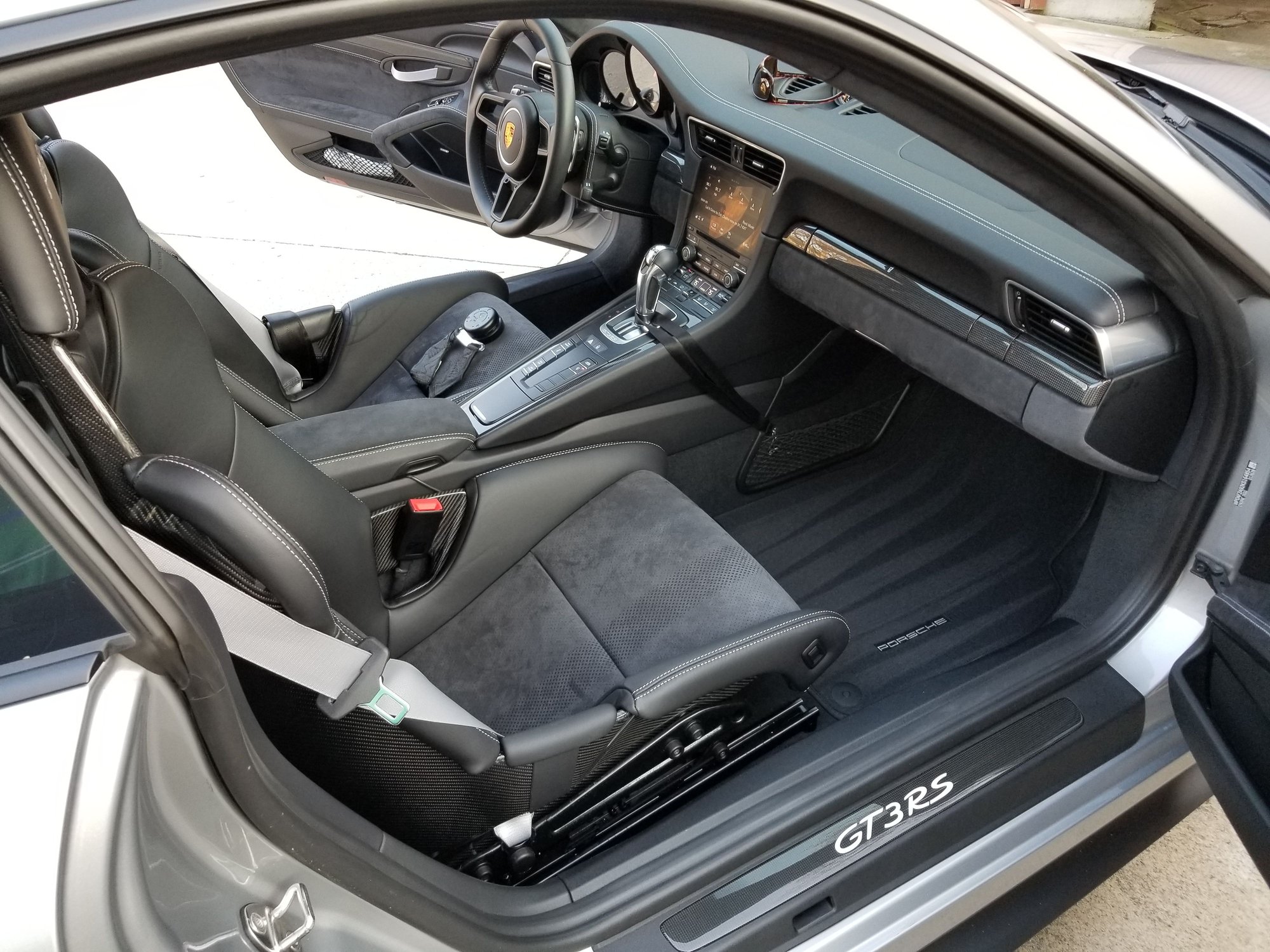 2019 Porsche GT3 - 2019 GT3RS in GT Silver - Used - VIN WP0AF2A92KS164854 - 3,100 Miles - 6 cyl - 2WD - Automatic - Coupe - Silver - Fort Worth, TX TX, United States