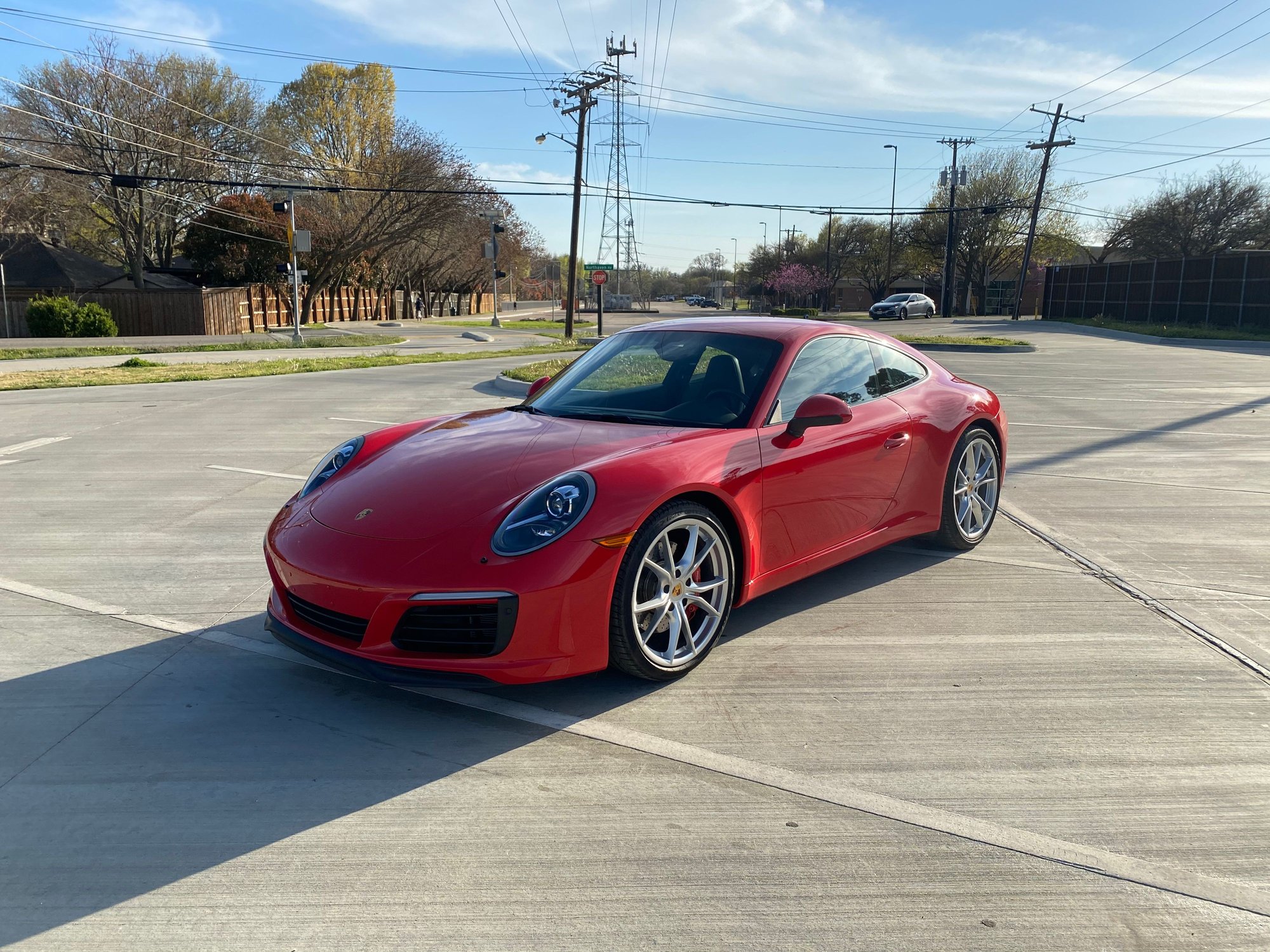 2017 Porsche 911 - 2017 991.2 Carrera S - low mileage - Used - VIN WP0AB2A98HS122208 - 10,259 Miles - 6 cyl - 2WD - Automatic - Coupe - Red - Dallas, TX 75229, United States