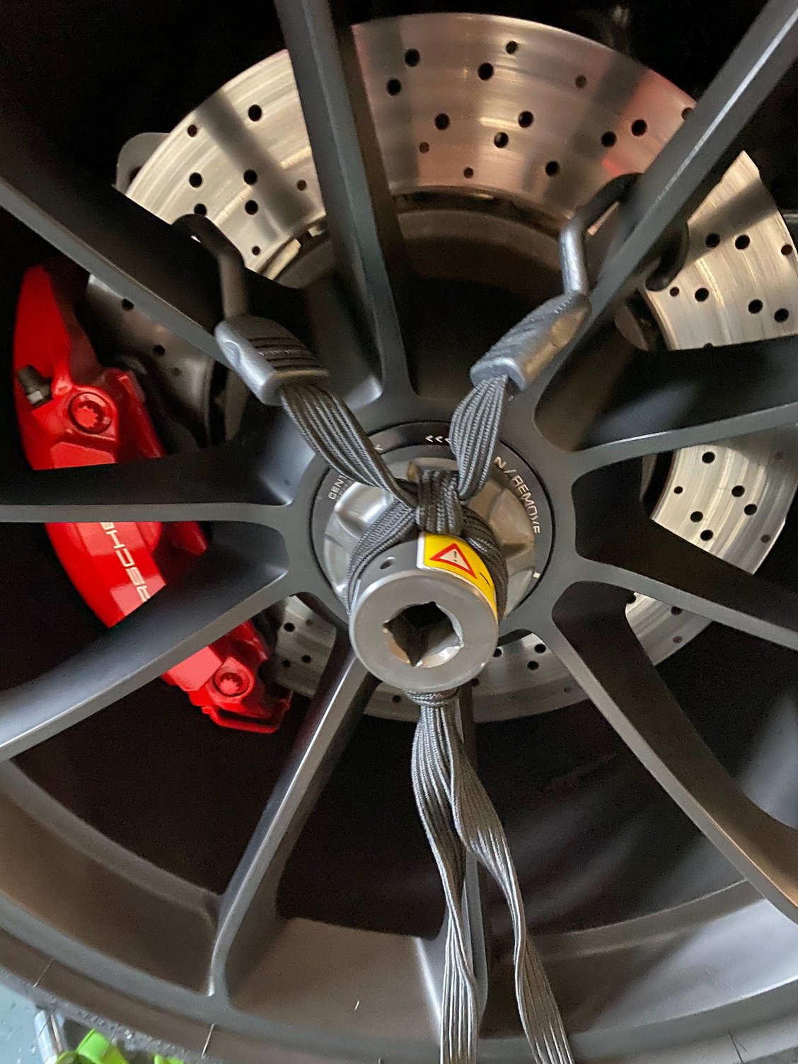 Trick to protect your wheels when dealing with center lock Rennlist